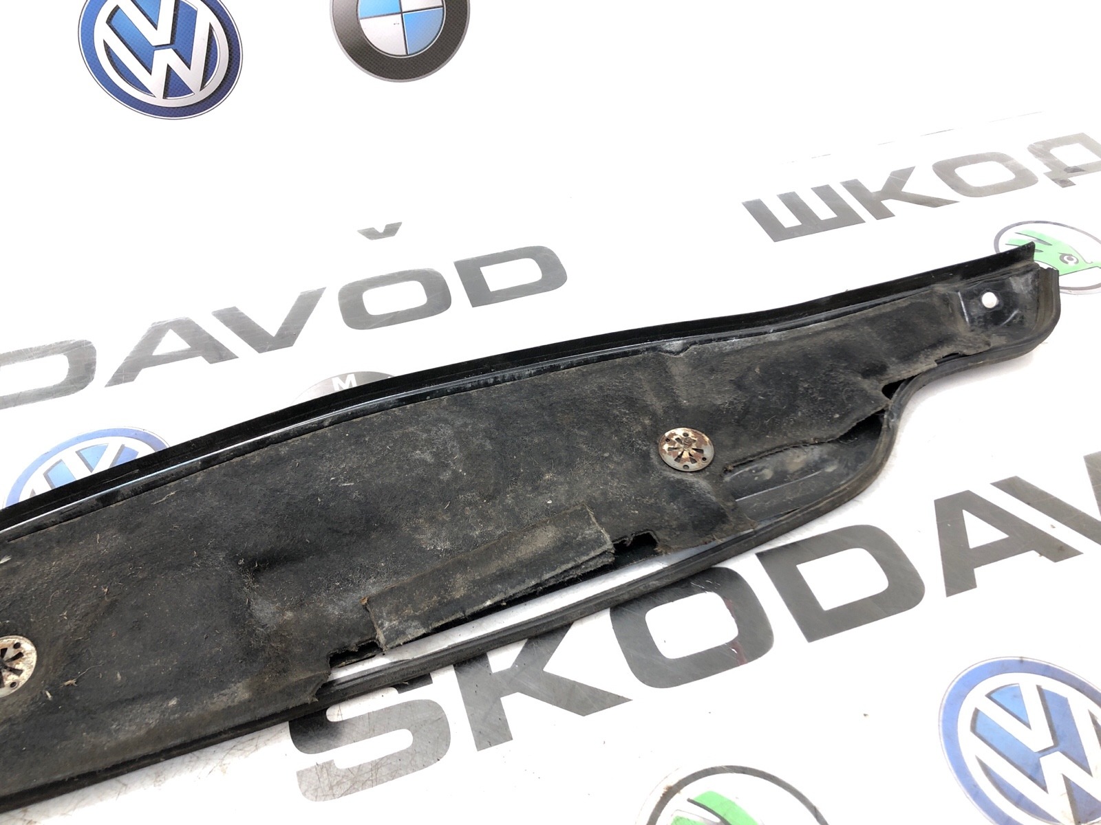 Водосток (водоотводящий короб), 1000 рублей, Москва