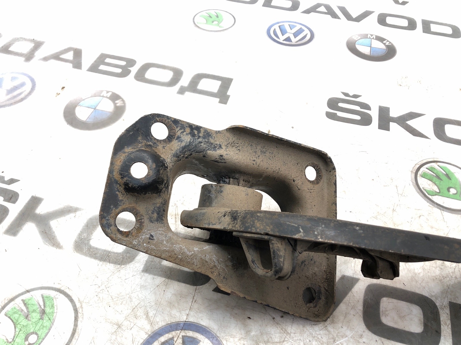 Рычаг продольный, 1000 рублей, Москва