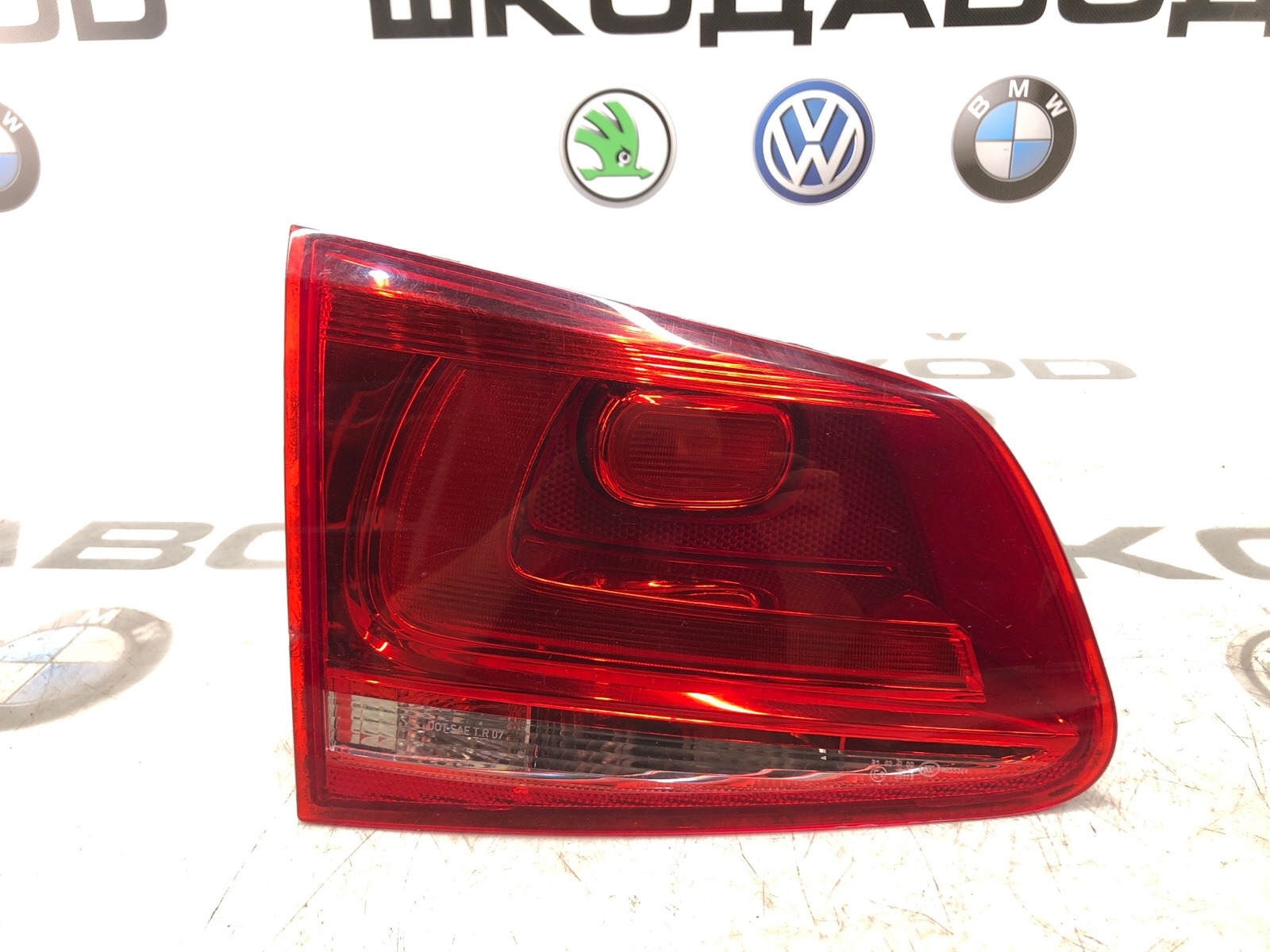 Фонарь в крышку багажника, 3000 рублей, Москва