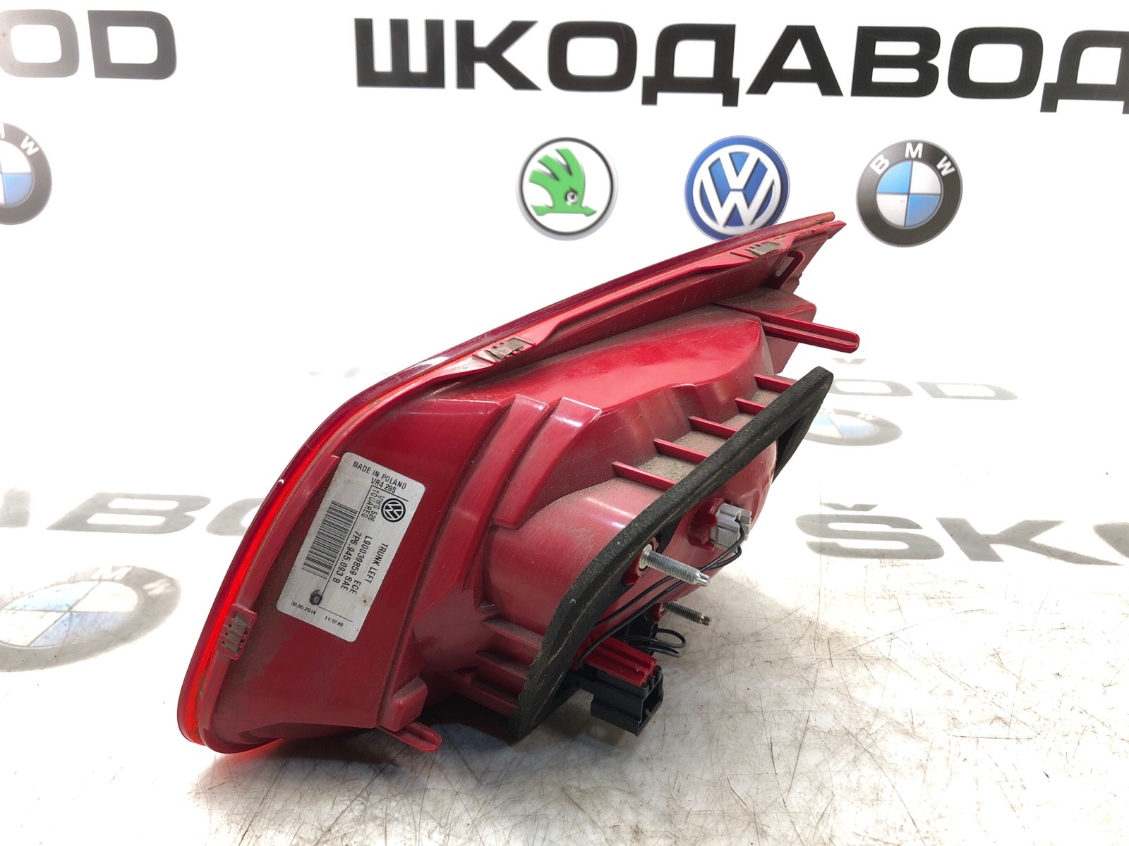 Фонарь в крышку багажника, 3000 рублей, Москва