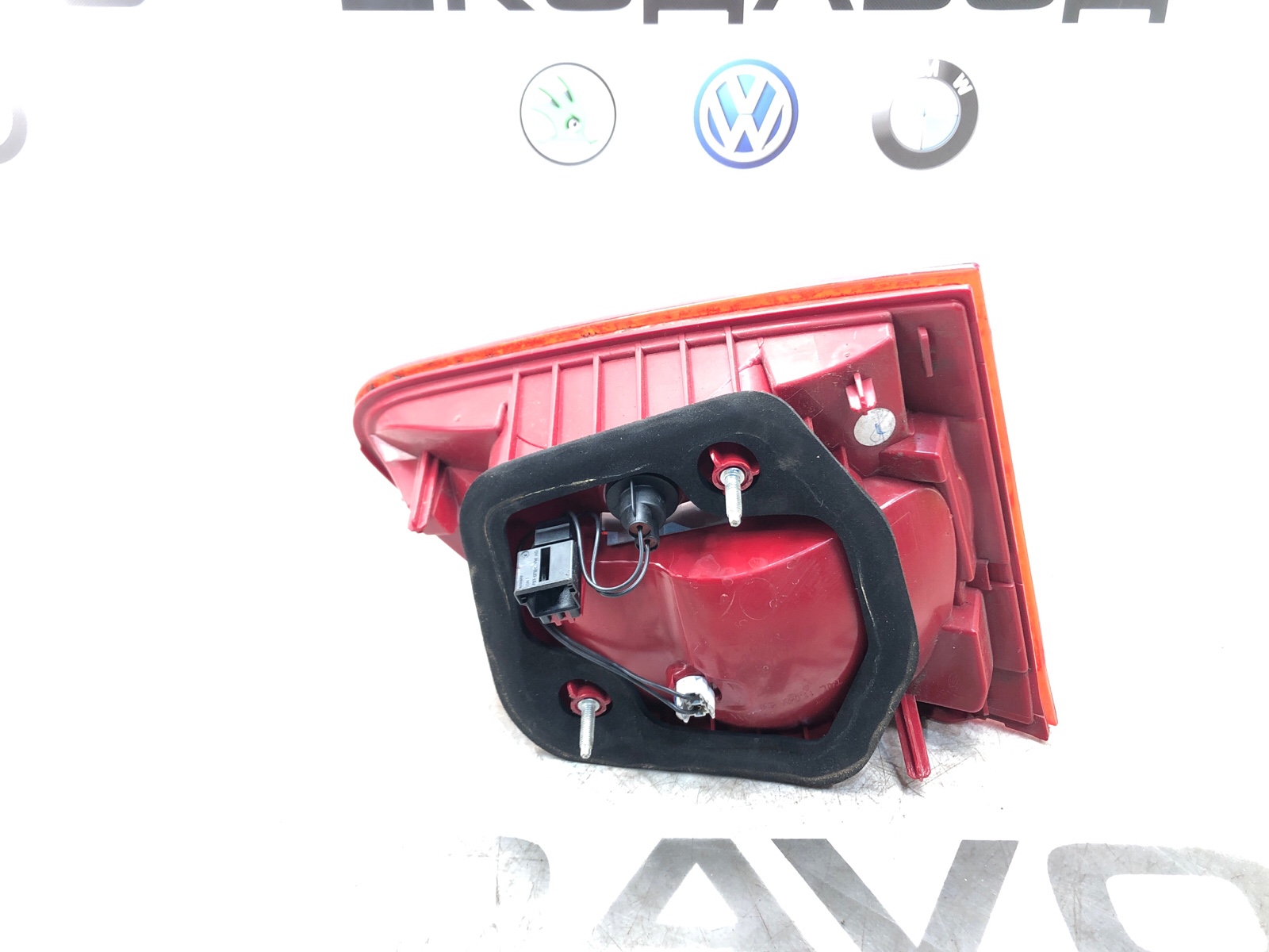 Фонарь в крышку багажника, 3000 рублей, Москва