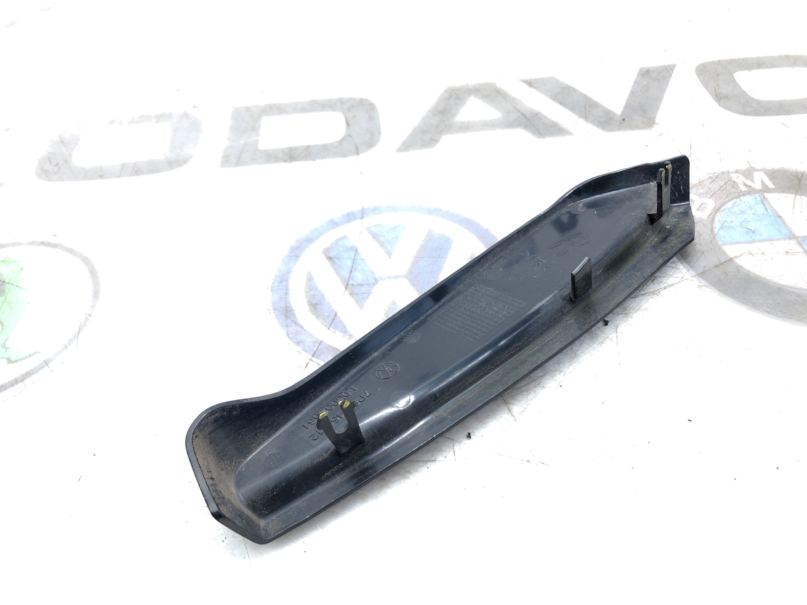 Накладка фонаря, 500 рублей, Москва