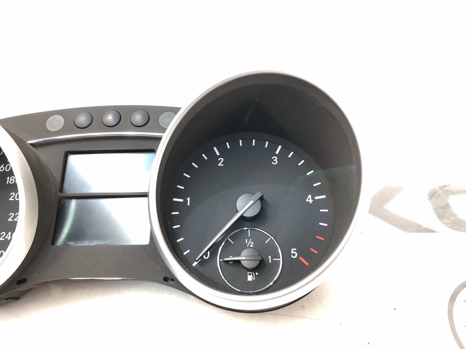 панель приборов, 8000 рублей, Москва