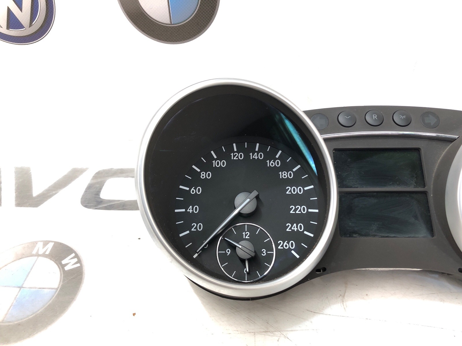 панель приборов, 8000 рублей, Москва