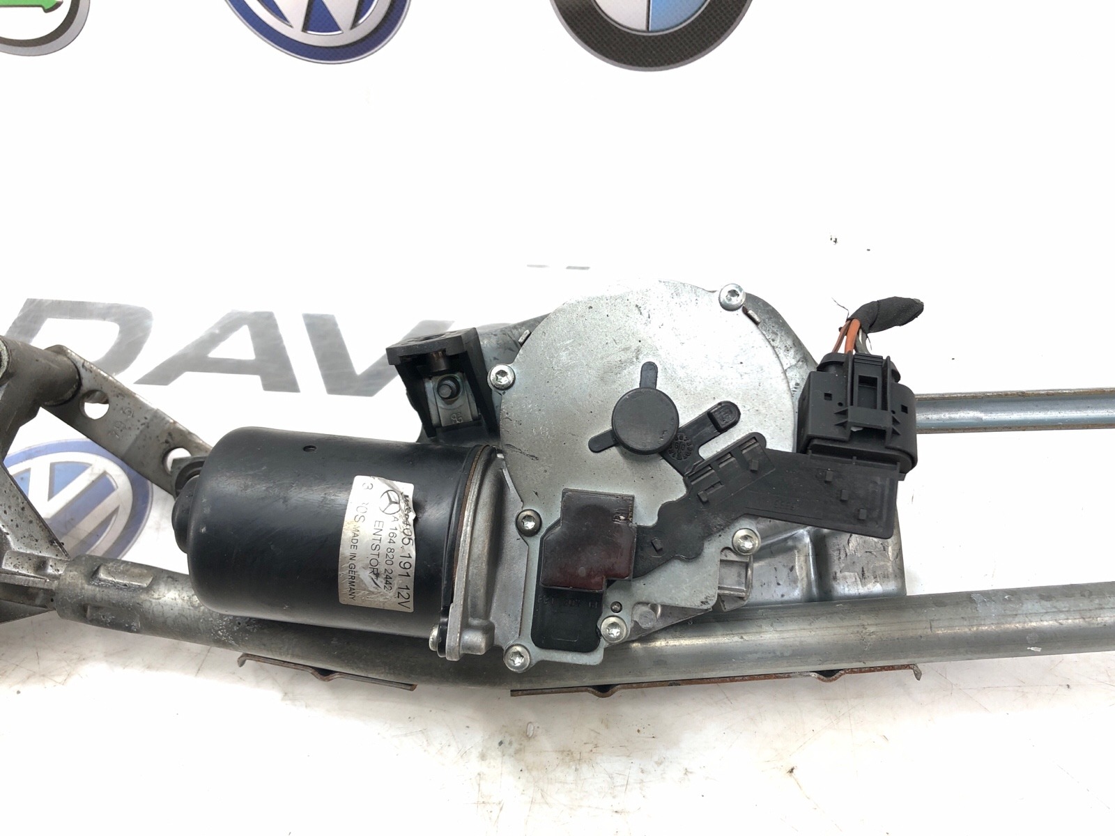 Трапеция дворников, 10000 рублей, Москва