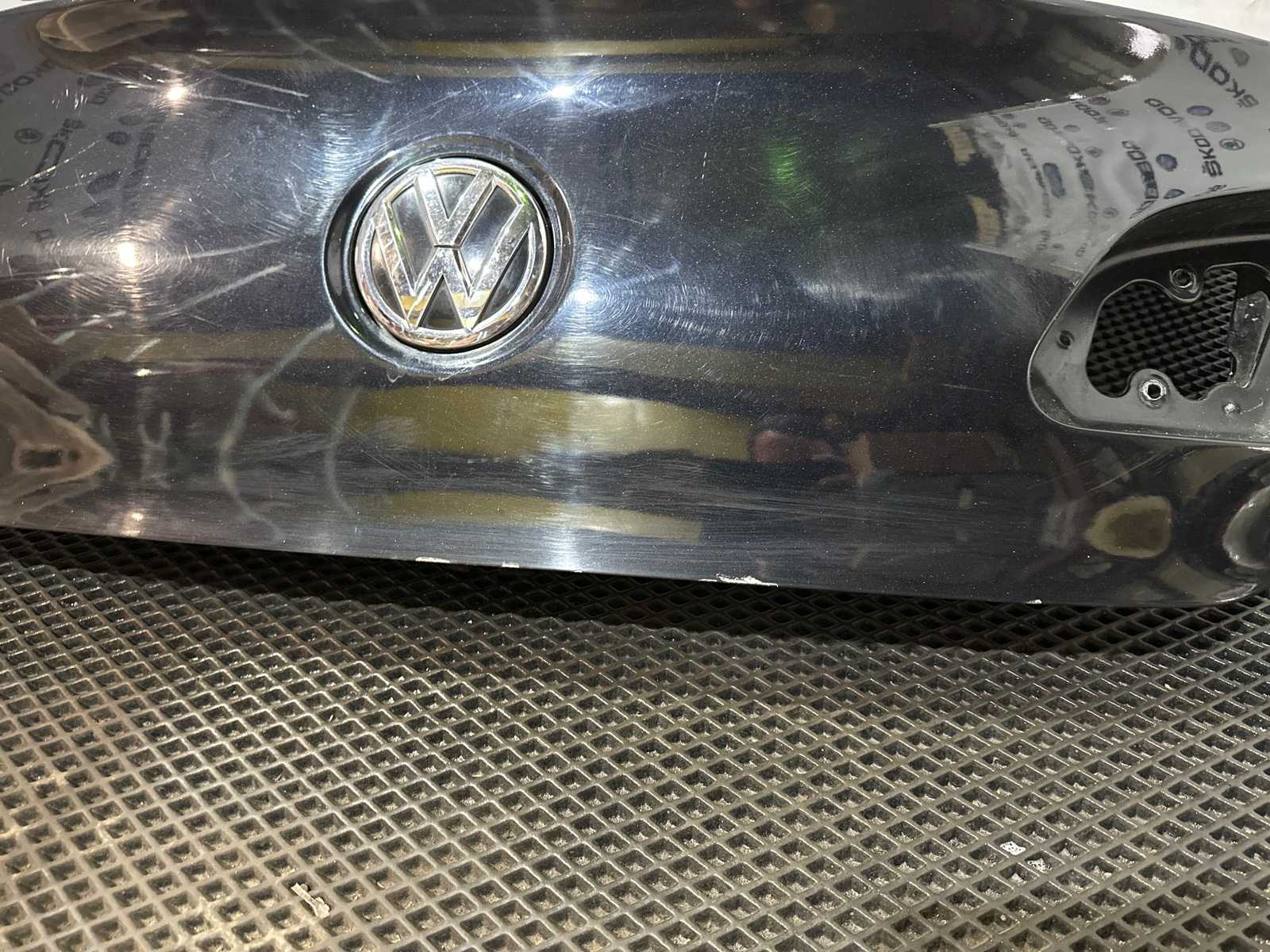 крышка багажника, 10000 рублей, Москва