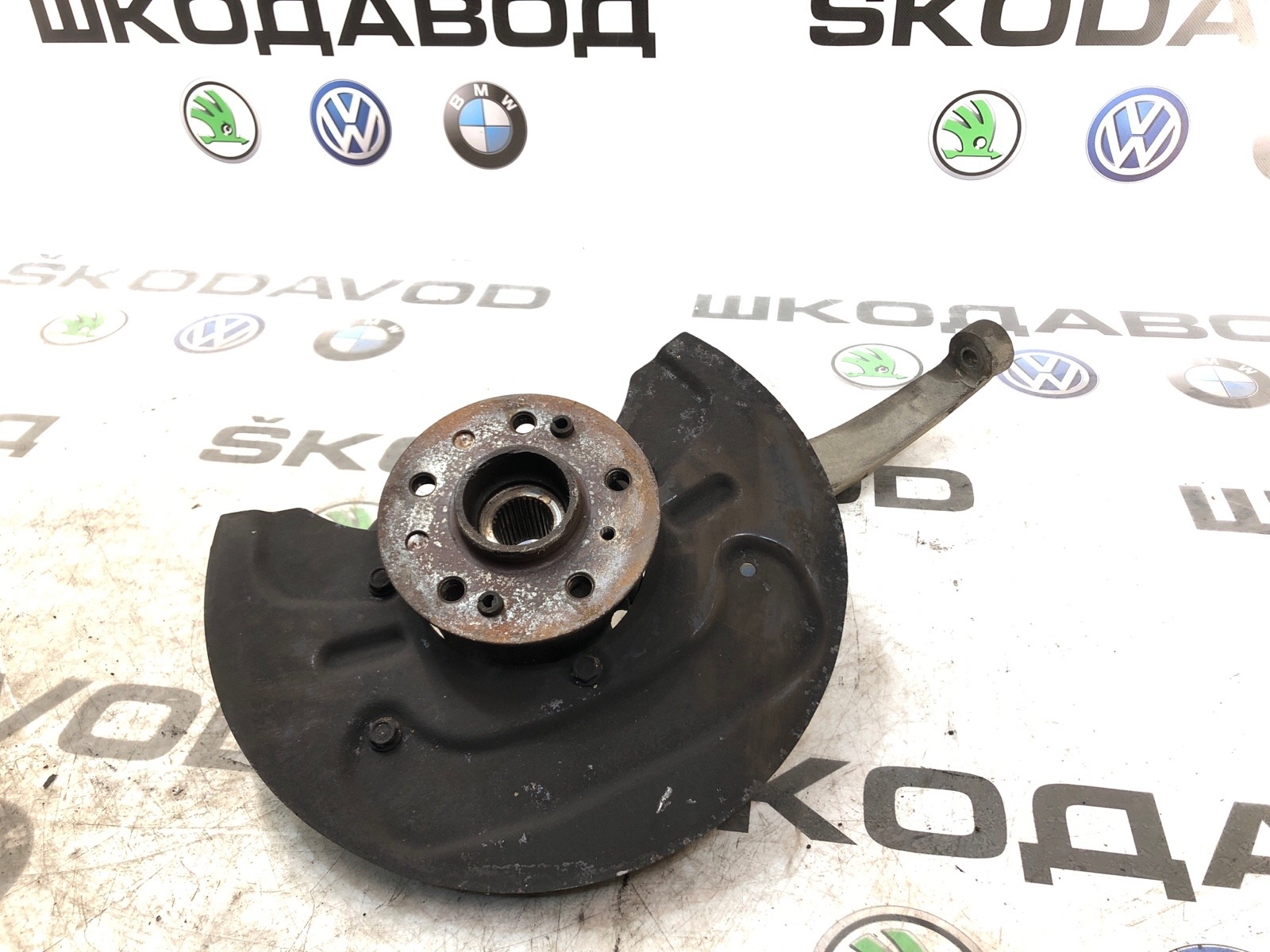 Кулак поворотный, 6000 рублей, Москва