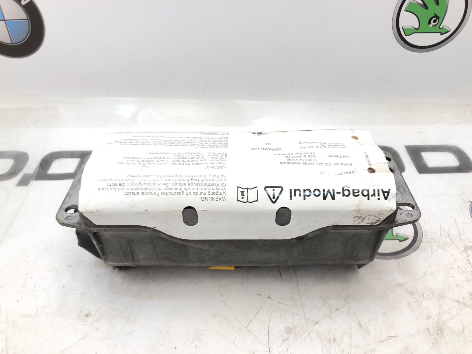 Подушка безопасности пассажира, 3500 рублей, Москва