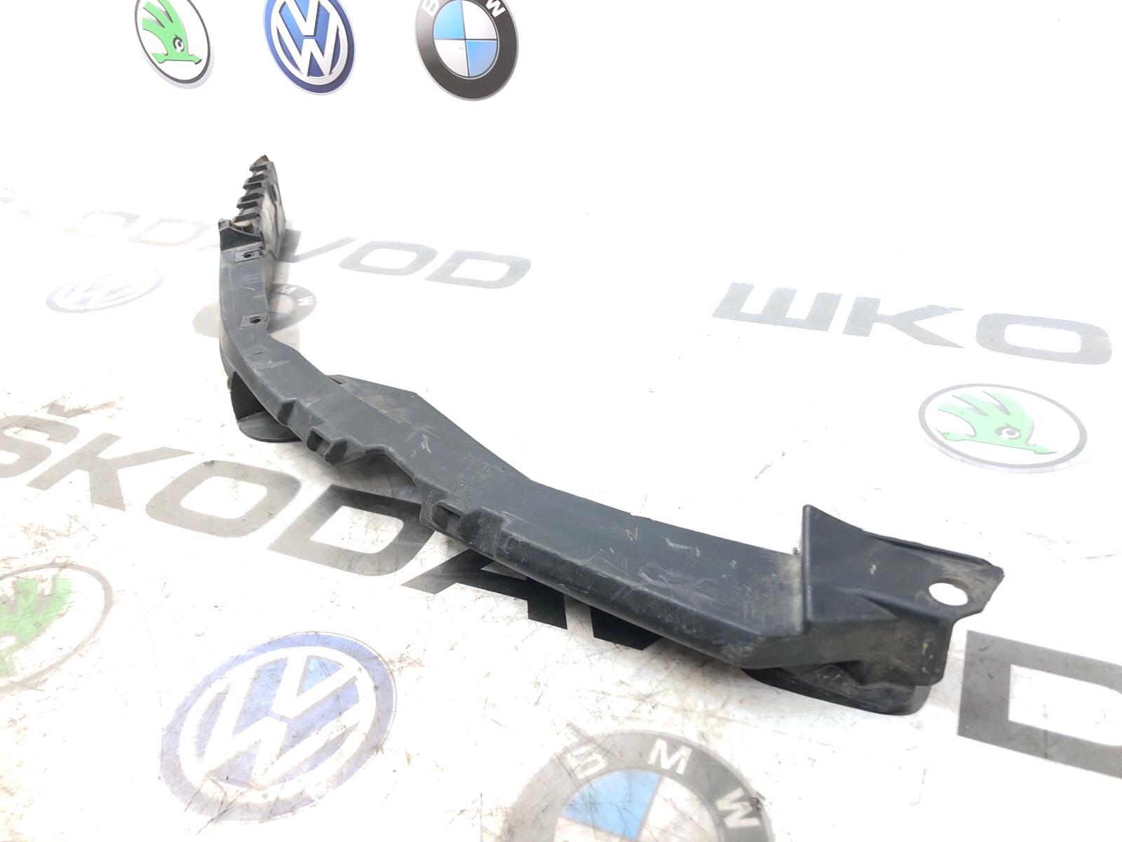 Направляющая бампера, 1600 рублей, Москва