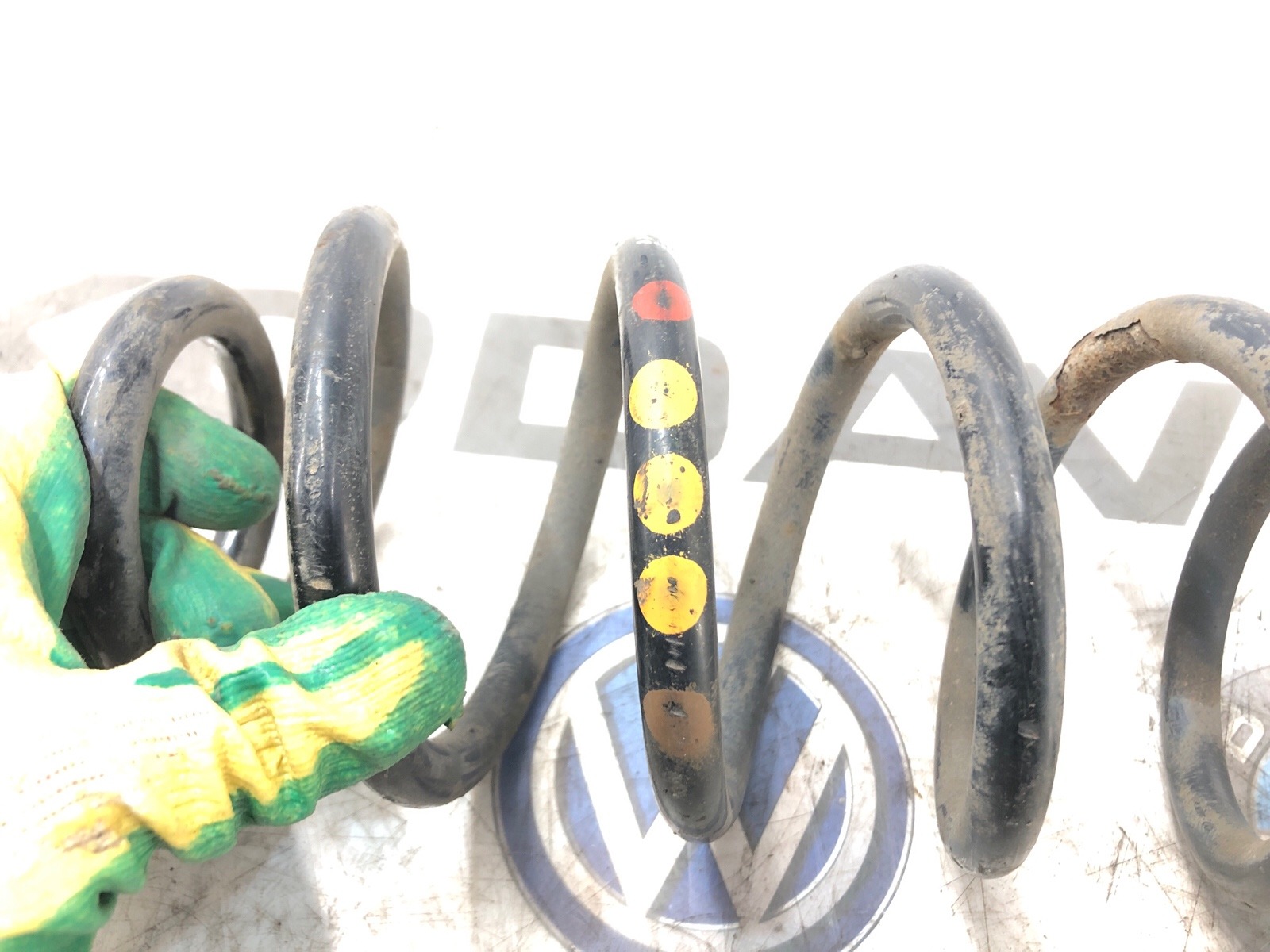 Пружина подвески, 2000 рублей, Москва