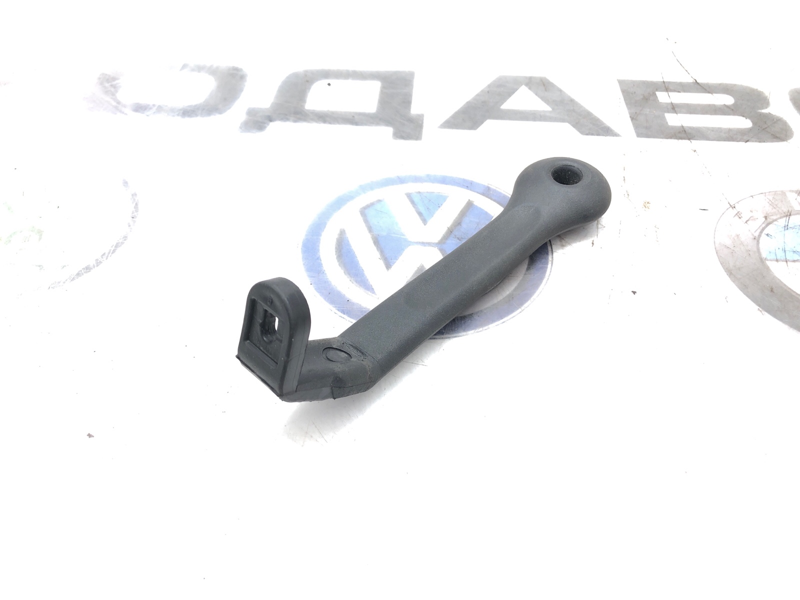 Ручка закрывания багажника внутренняя, 1000 рублей, Москва