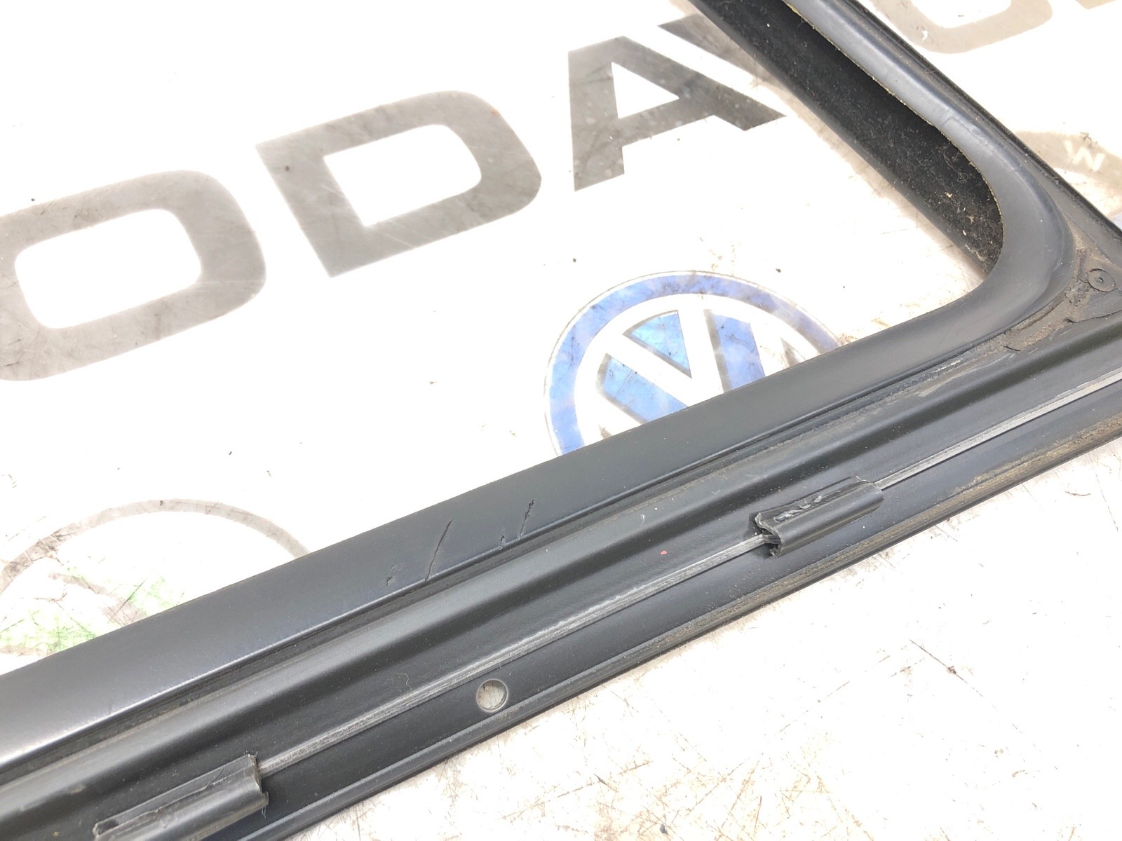 форточка двери, 1500 рублей, Москва