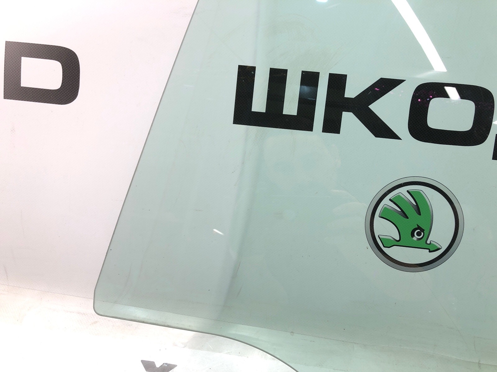 Стекло двери, 1000 рублей, Москва