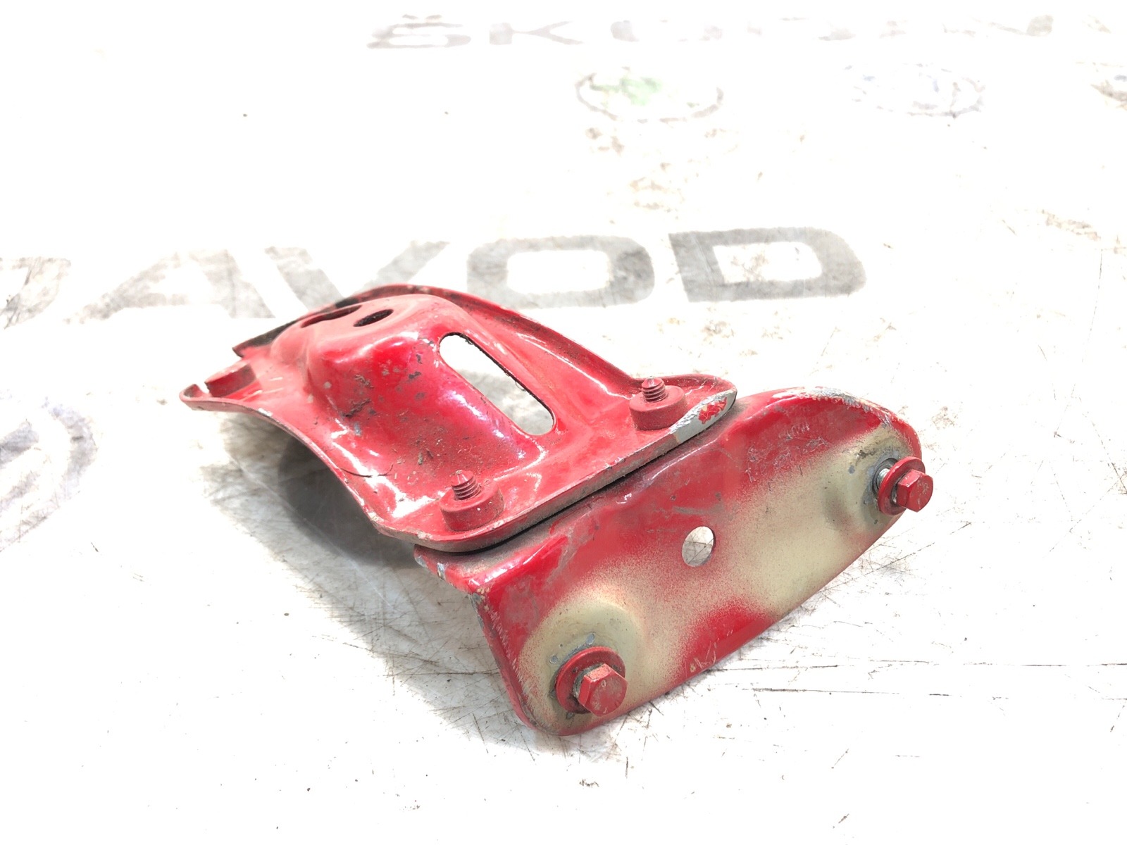 Кронштейн крыла, 2500 рублей, Москва