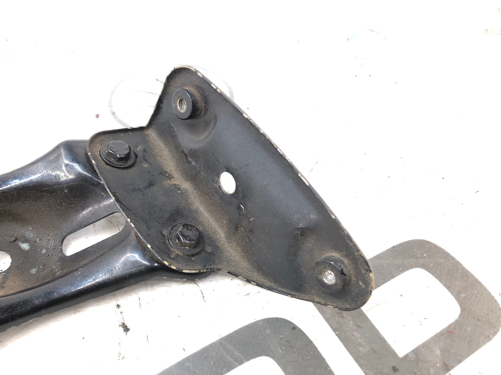 Кронштейн крыла, 2500 рублей, Москва