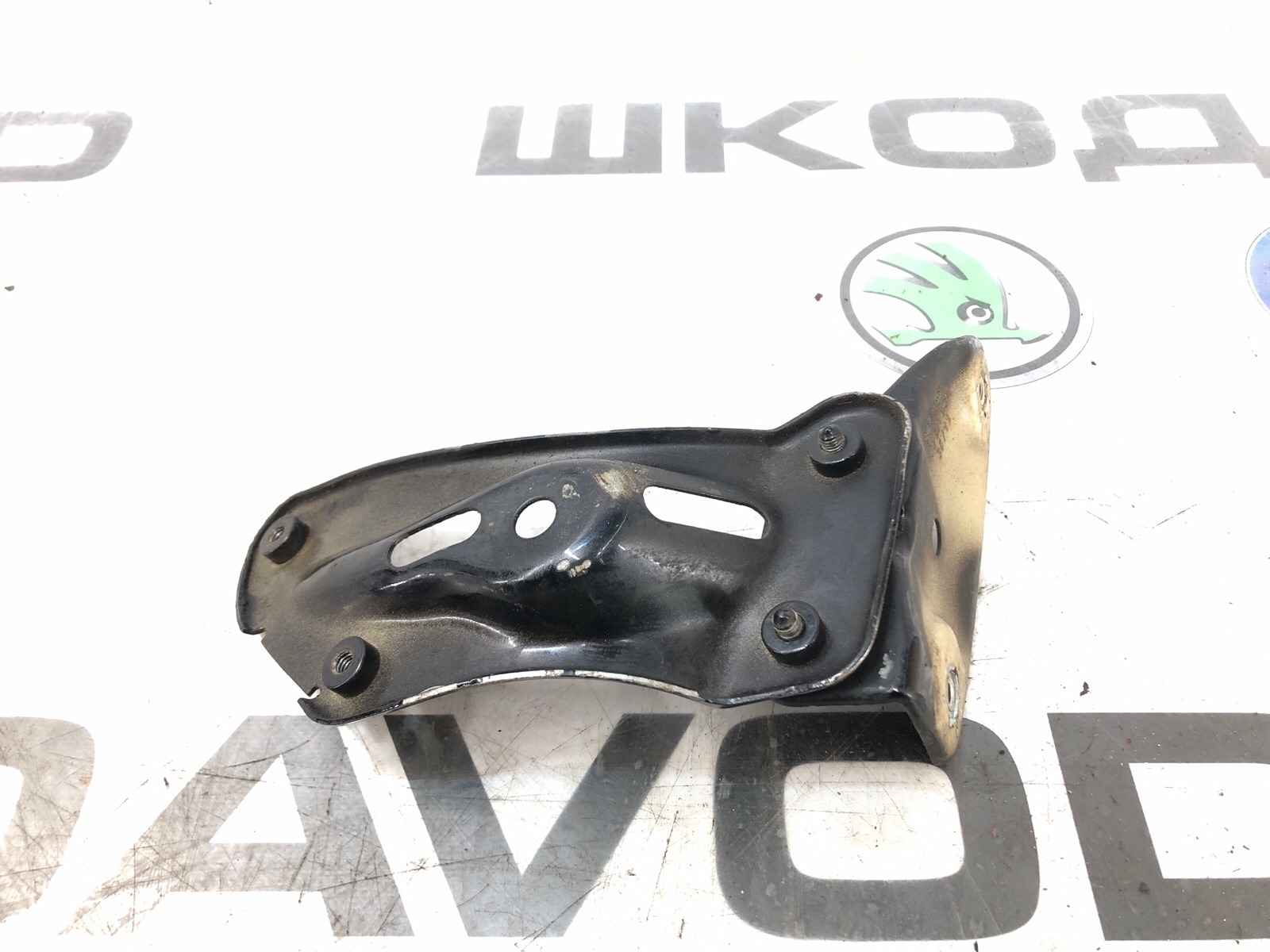 Кронштейн крыла, 2500 рублей, Москва