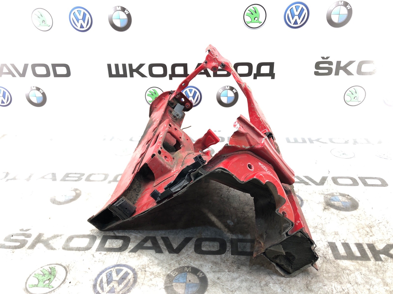 лонжерон, 8000 рублей, Москва