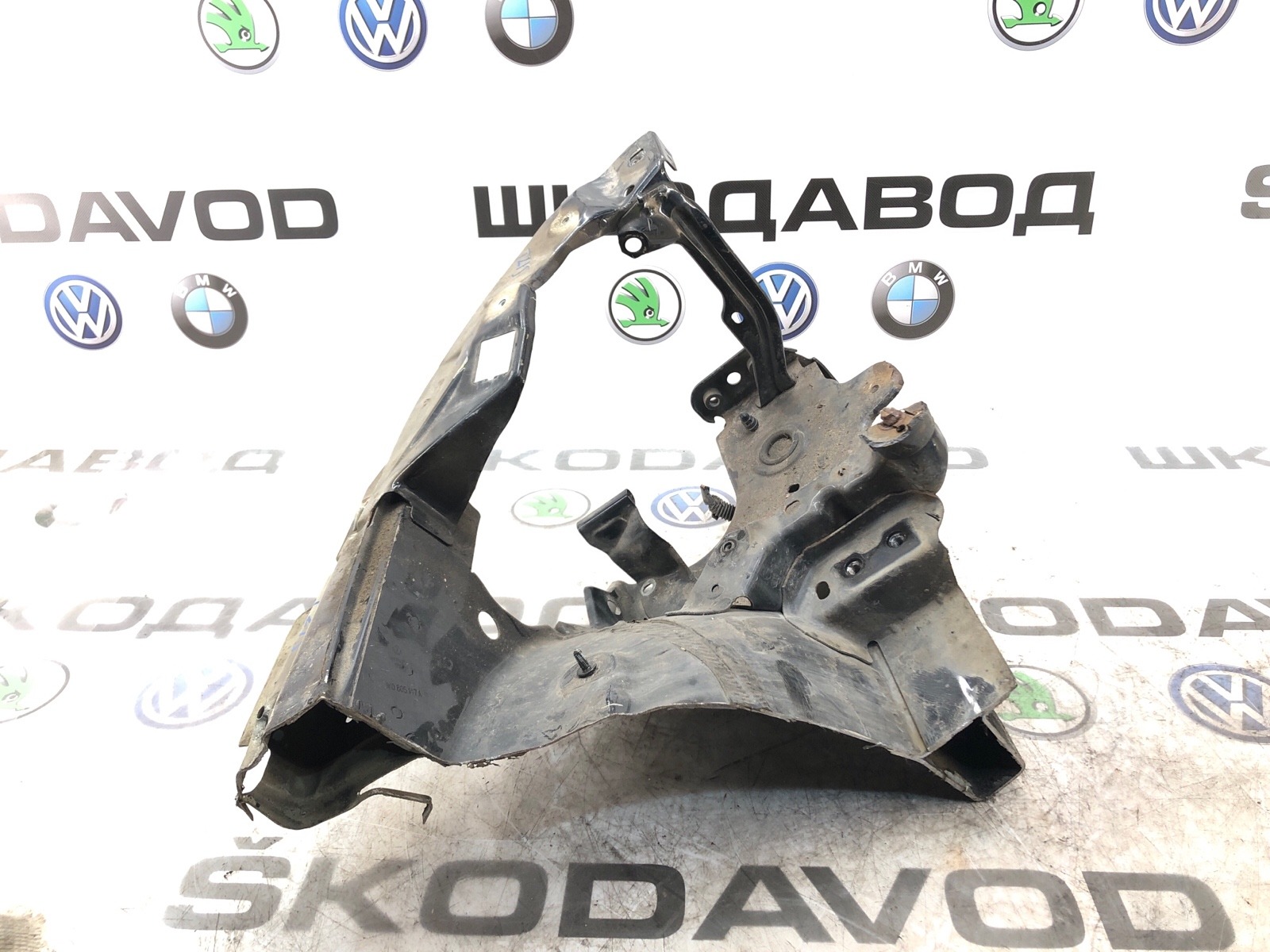 лонжерон, 6500 рублей, Москва