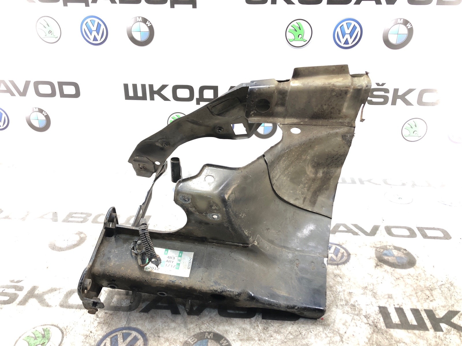 лонжерон, 6500 рублей, Москва