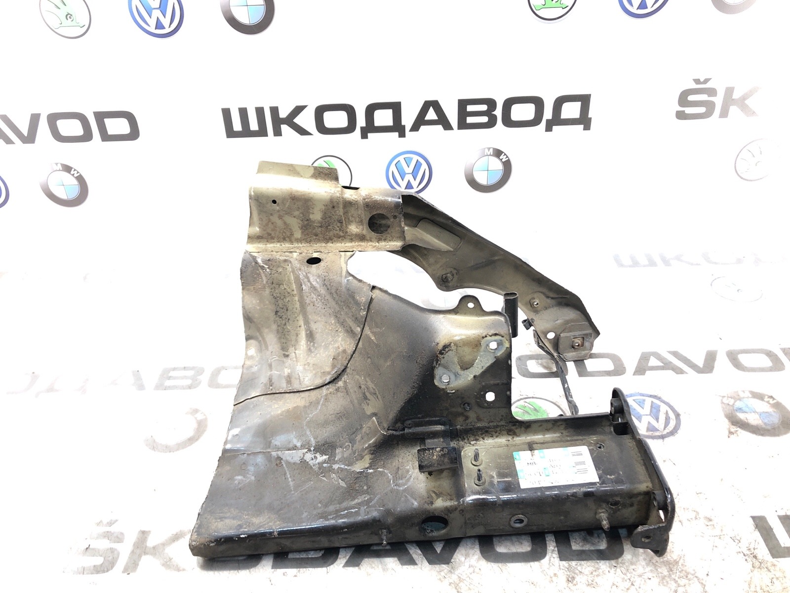 лонжерон, 8000 рублей, Москва