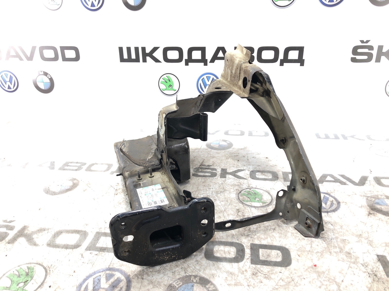 лонжерон, 8000 рублей, Москва