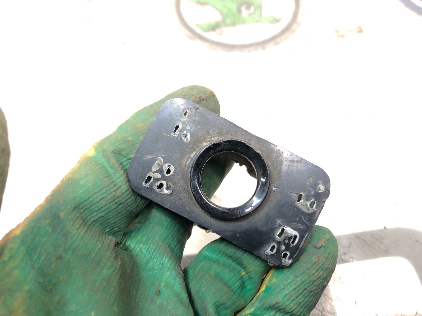 Кронштейн парктроников, 1000 рублей, Москва