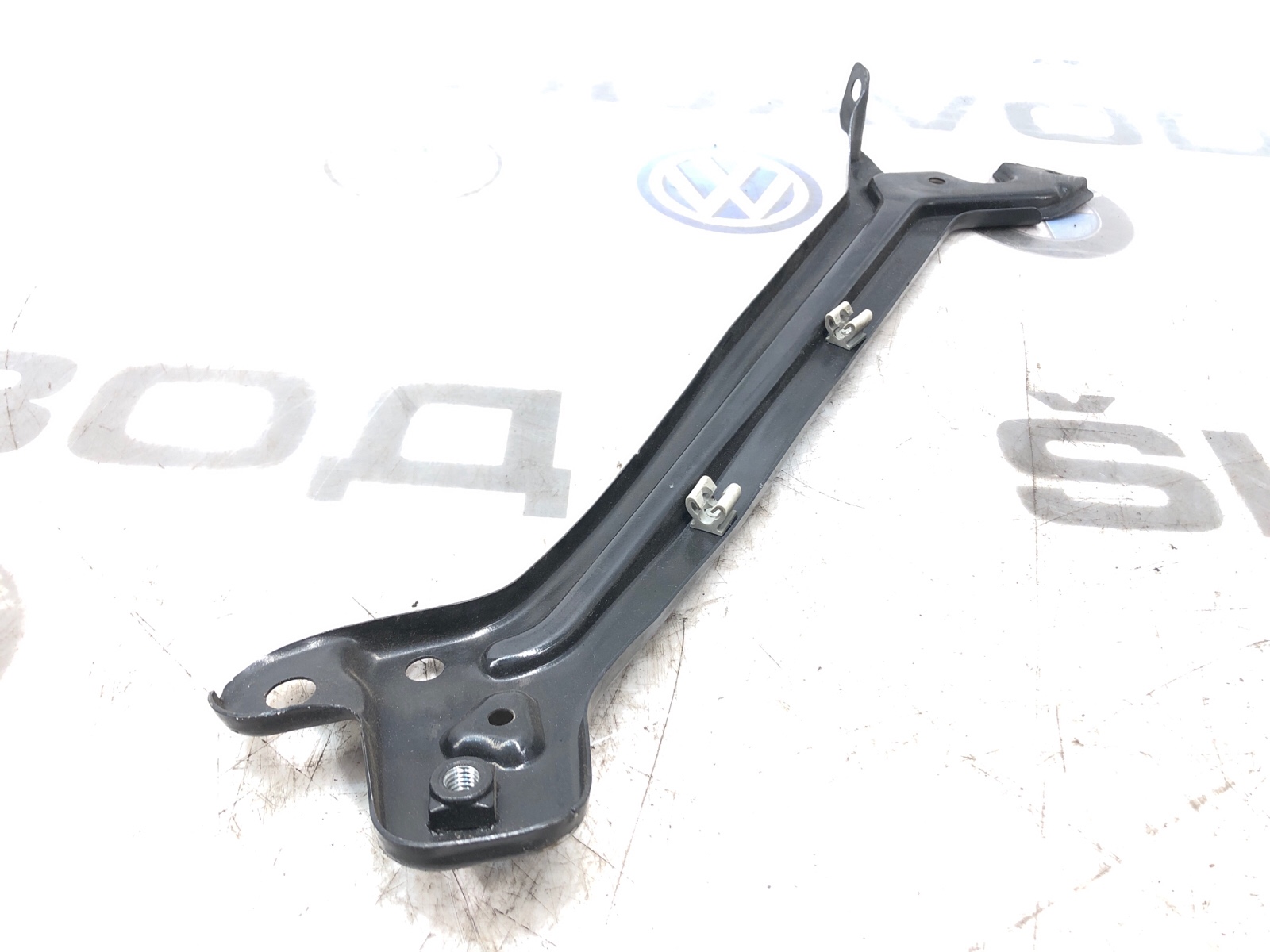 Кронштейн передней панели, 2000 рублей, Москва