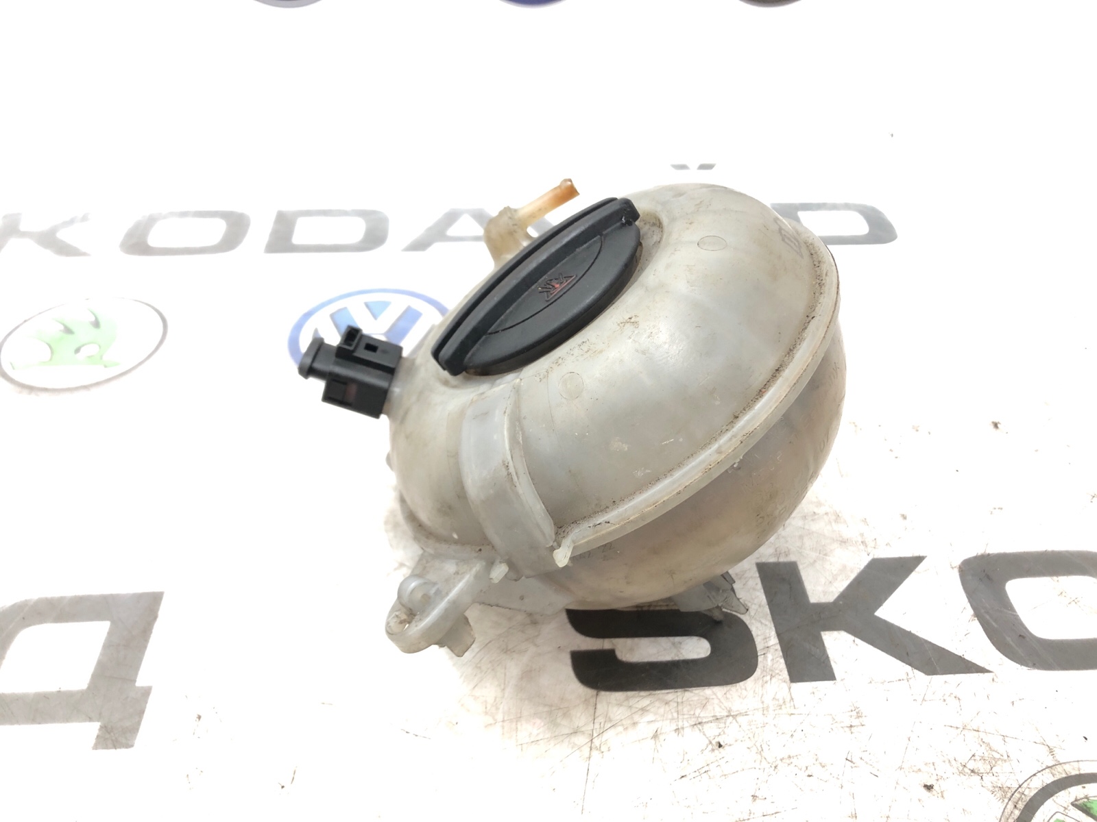 Расширительный бачок, 1000 рублей, Москва