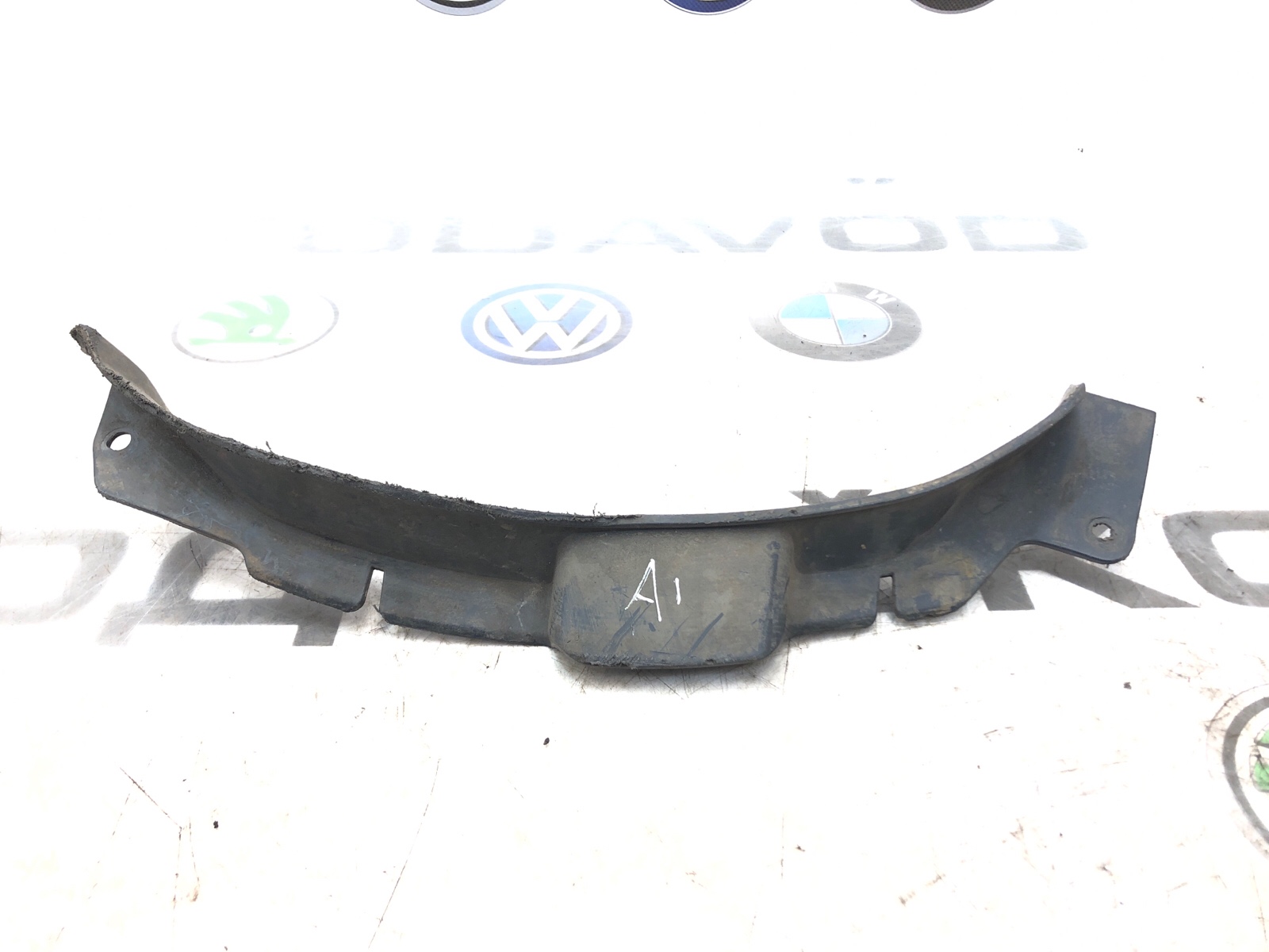 Спойлер подкрылка, 2000 рублей, Москва