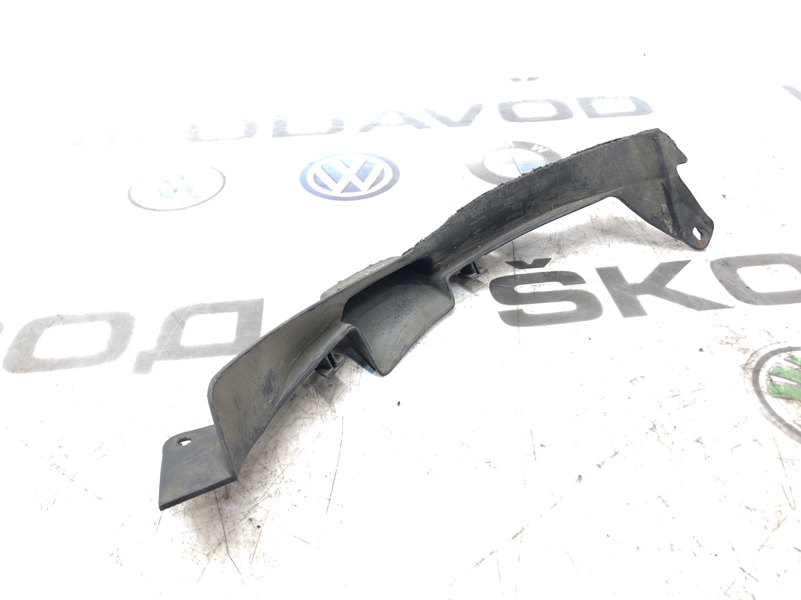 Спойлер подкрылка, 2000 рублей, Москва