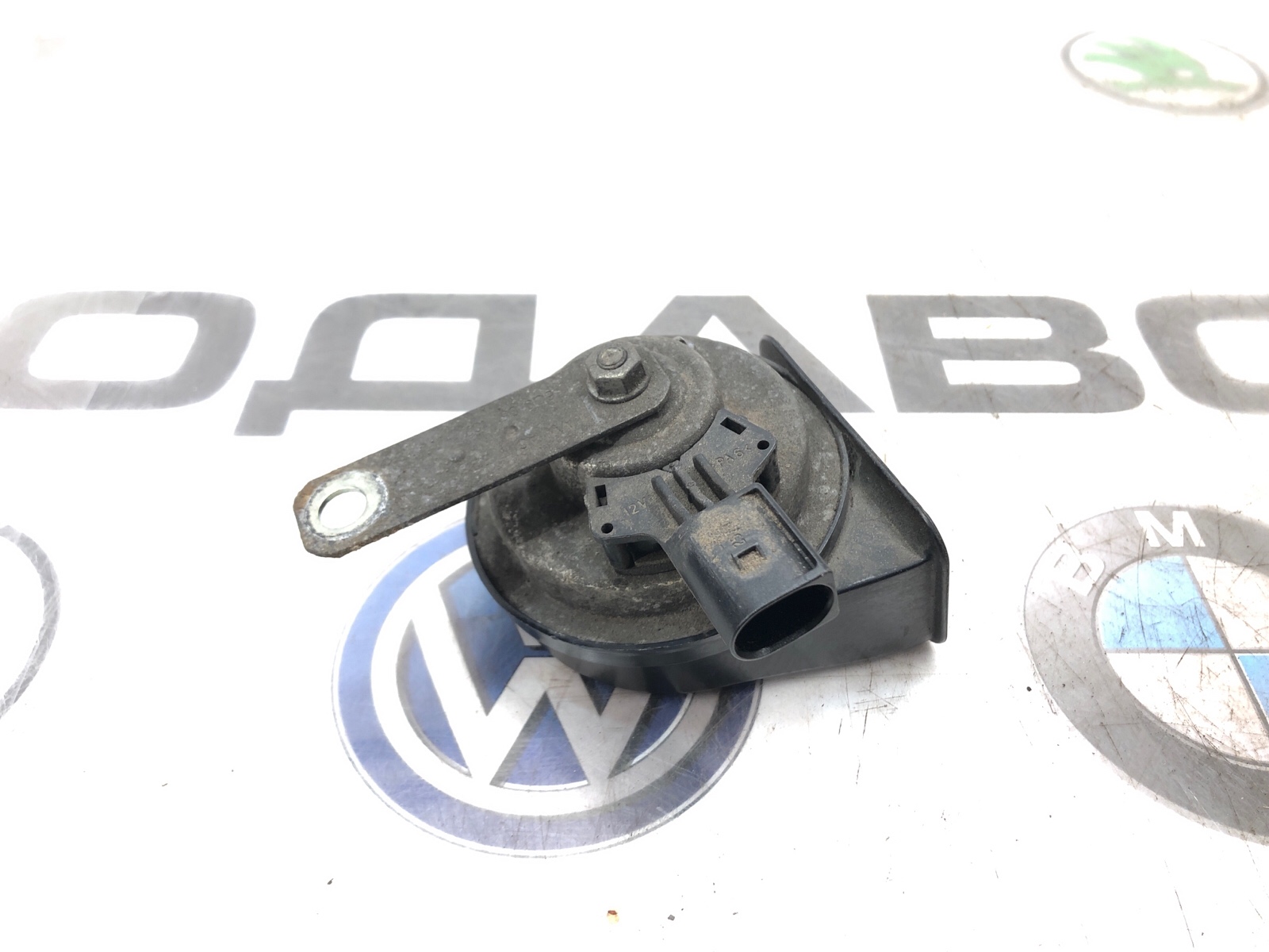 Звуковой сигнал, 1500 рублей, Москва