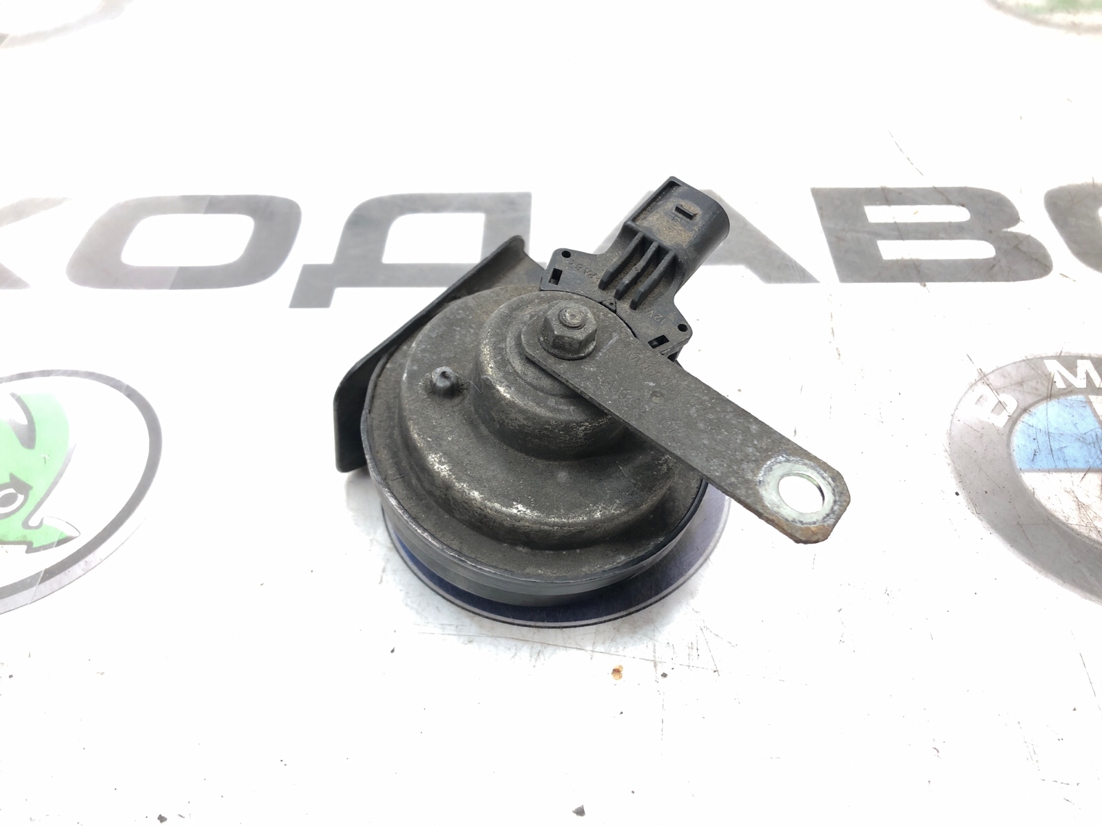 Звуковой сигнал, 1500 рублей, Москва