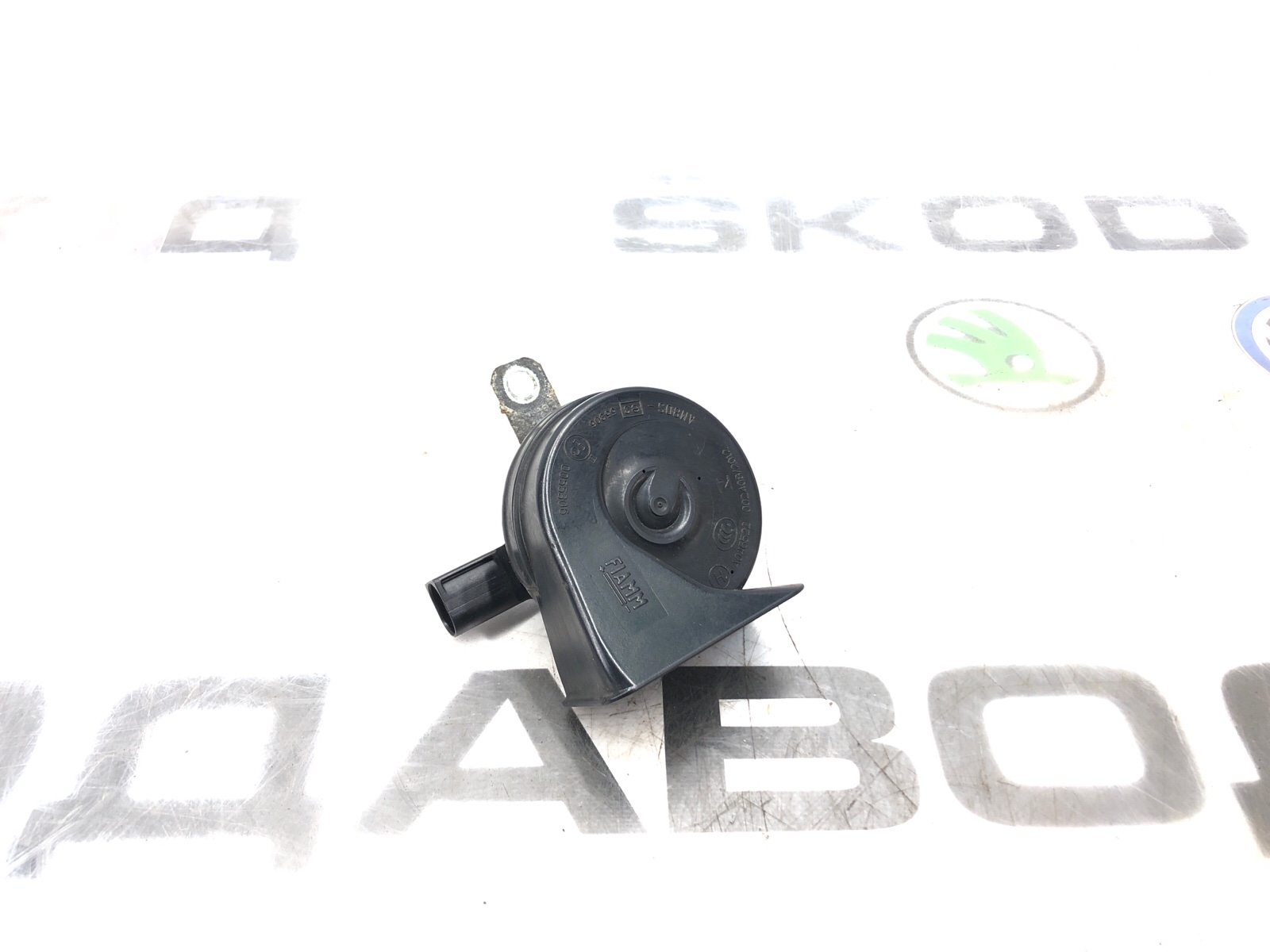 Звуковой сигнал, 1000 рублей, Москва