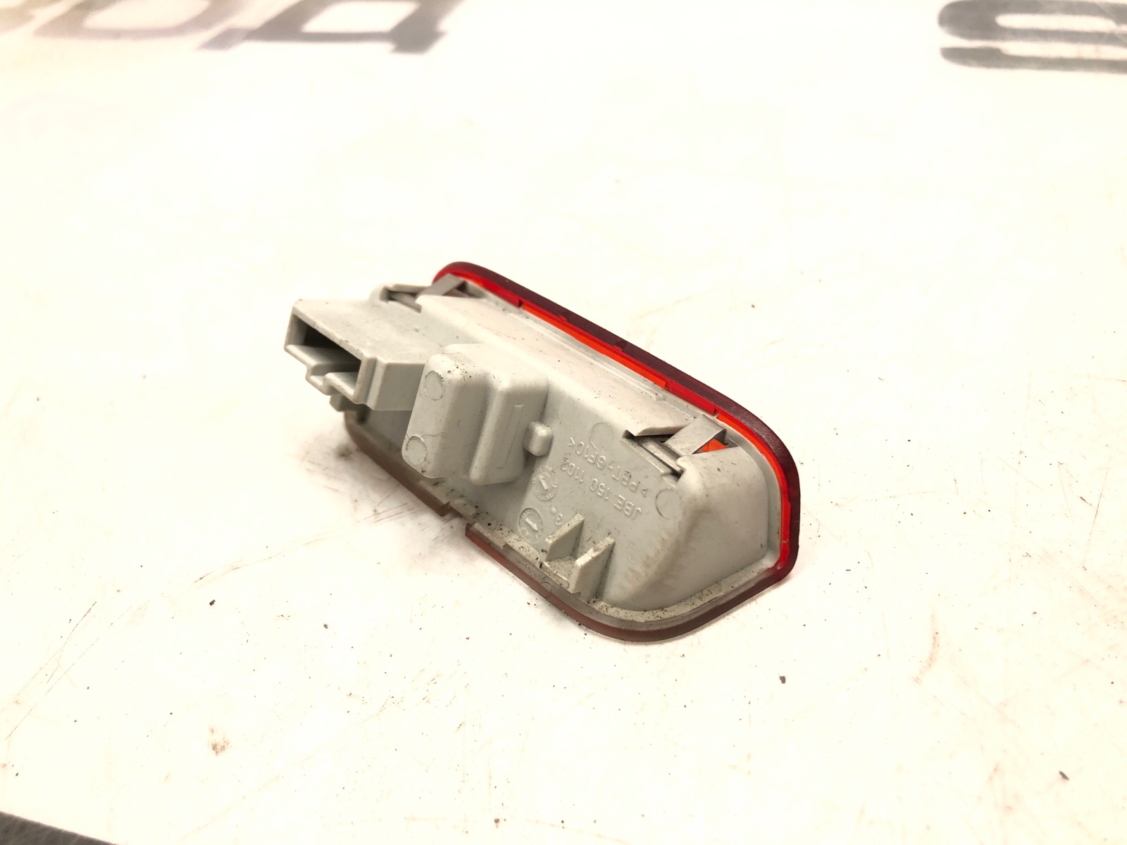 Плафон подсветки карты двери, 1000 рублей, Москва