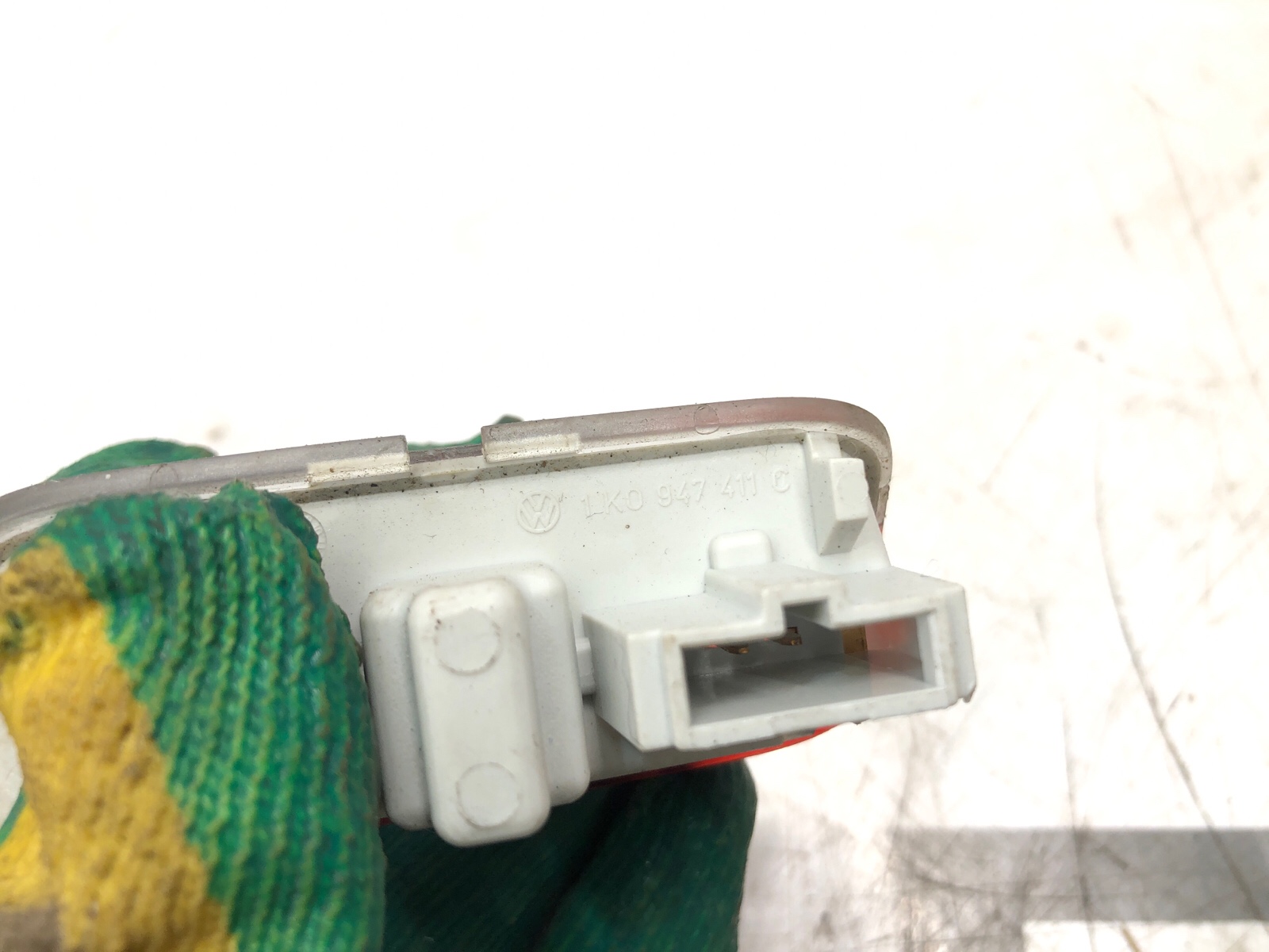 Плафон подсветки карты двери, 1000 рублей, Москва