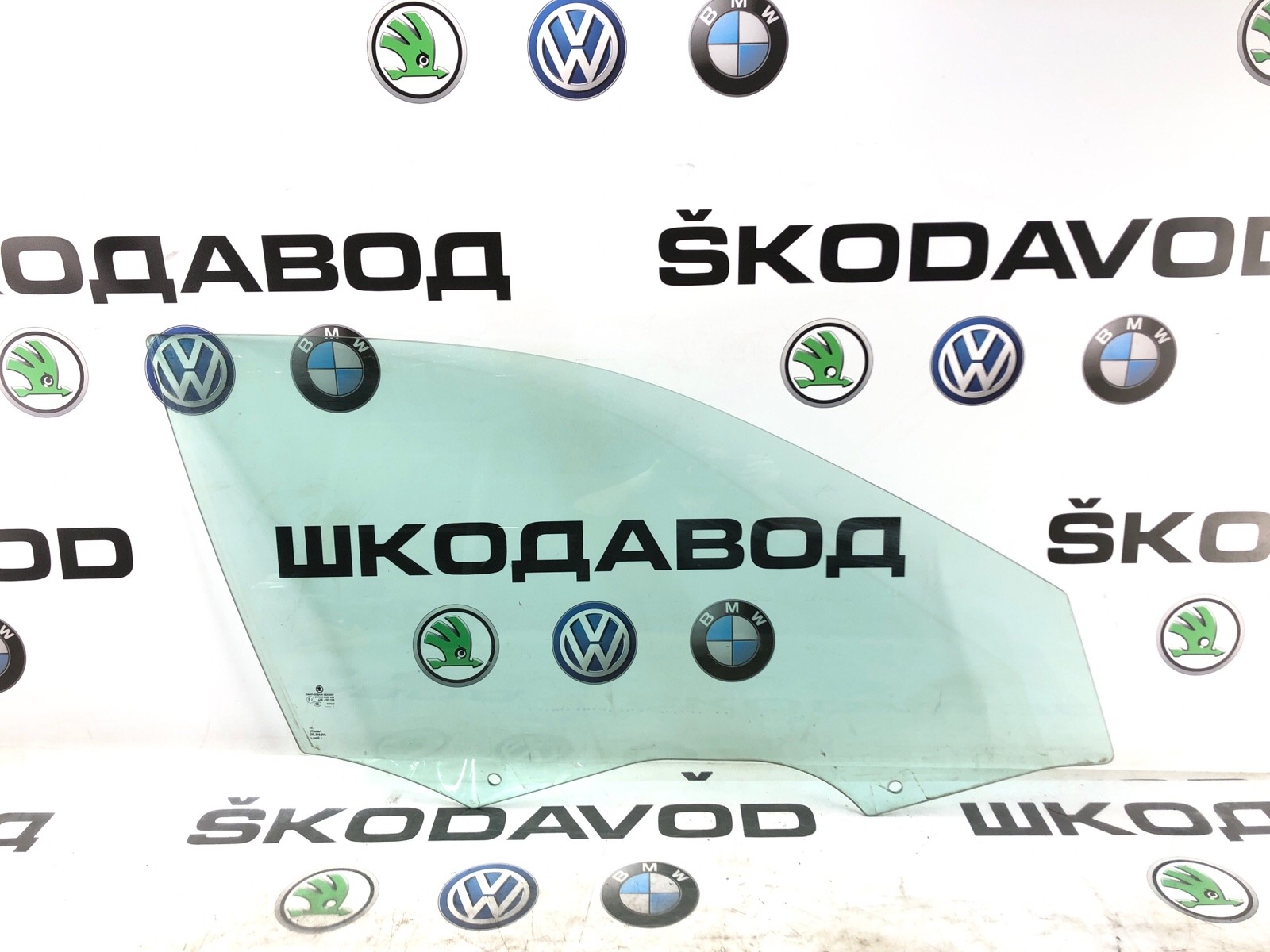 Стекло двери, 10000 рублей, Москва