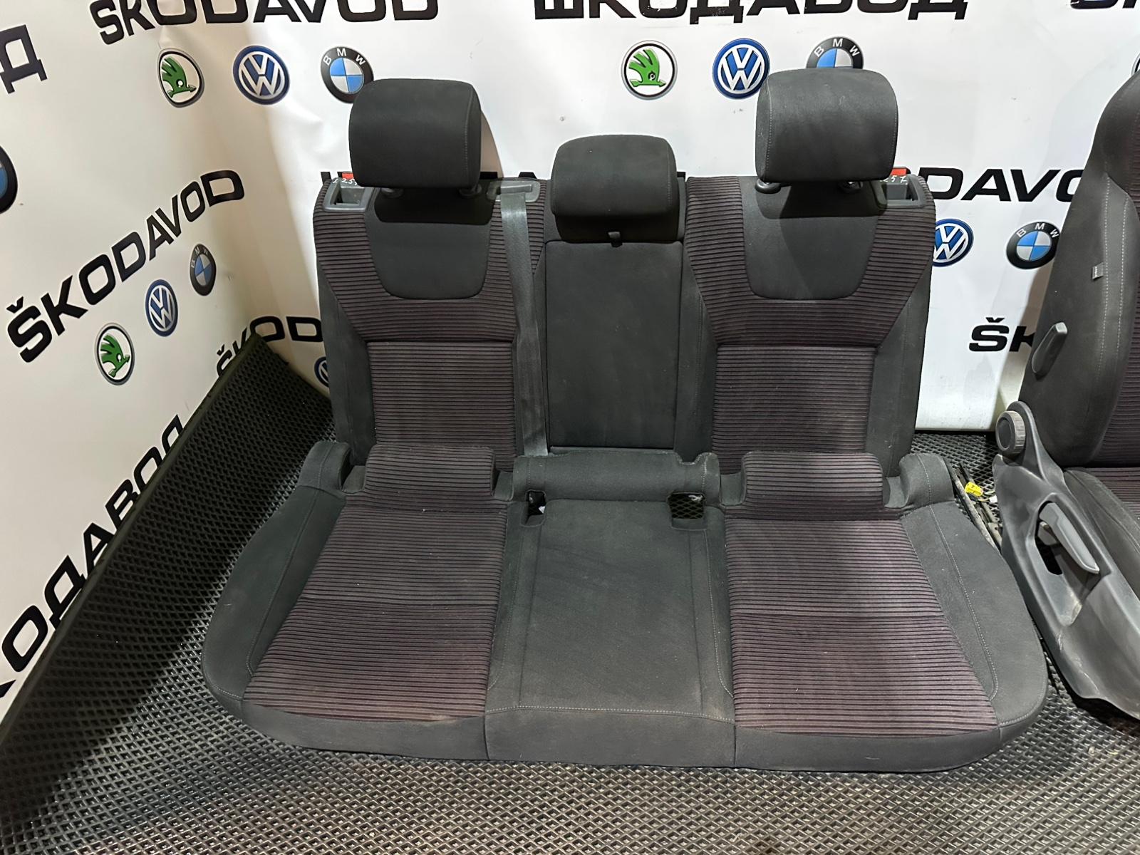 Комплект сидений, 60000 рублей, Москва