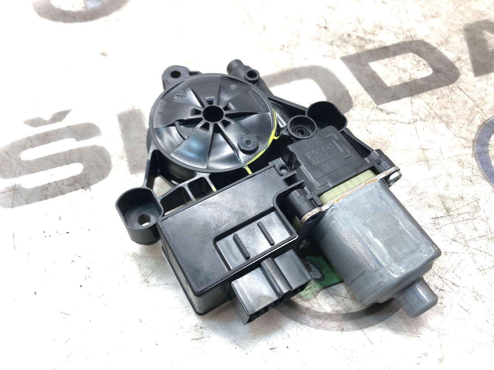 мотор стеклоподъемника, 1000 рублей, Москва