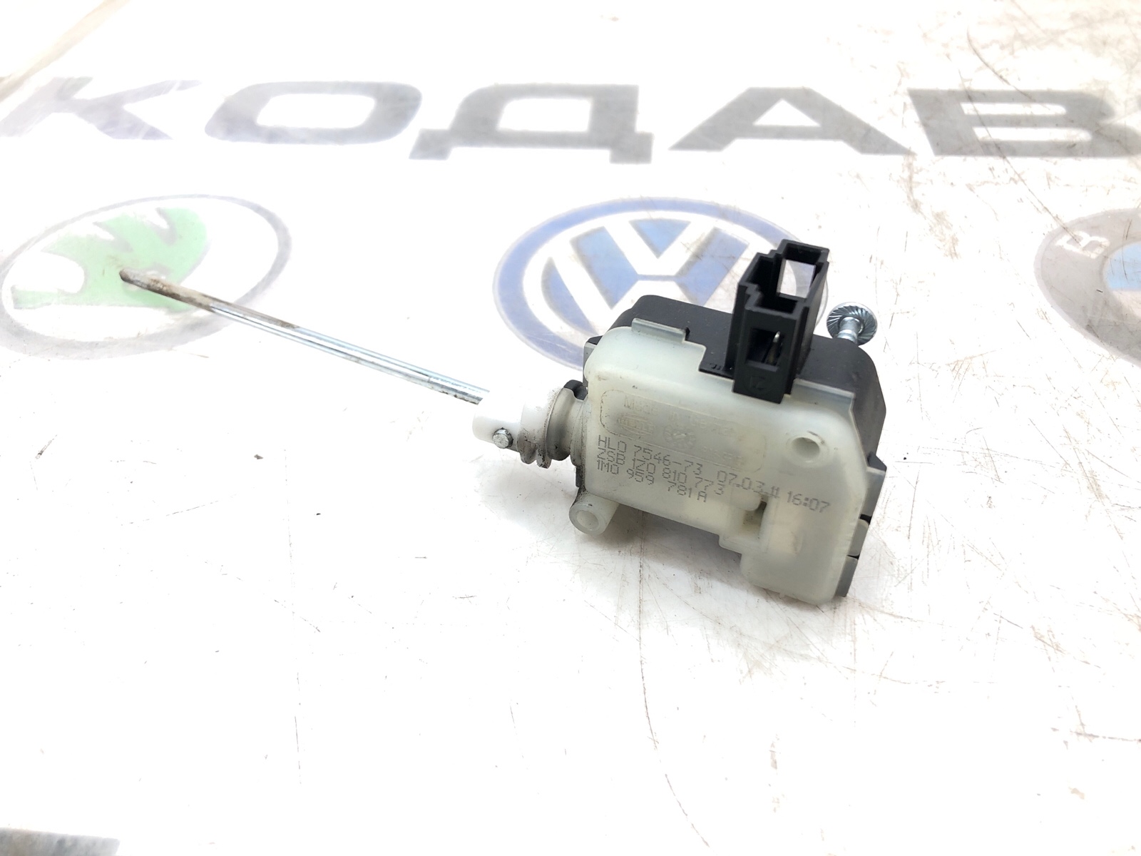 Активатор лючка бензобака, 500 рублей, Москва