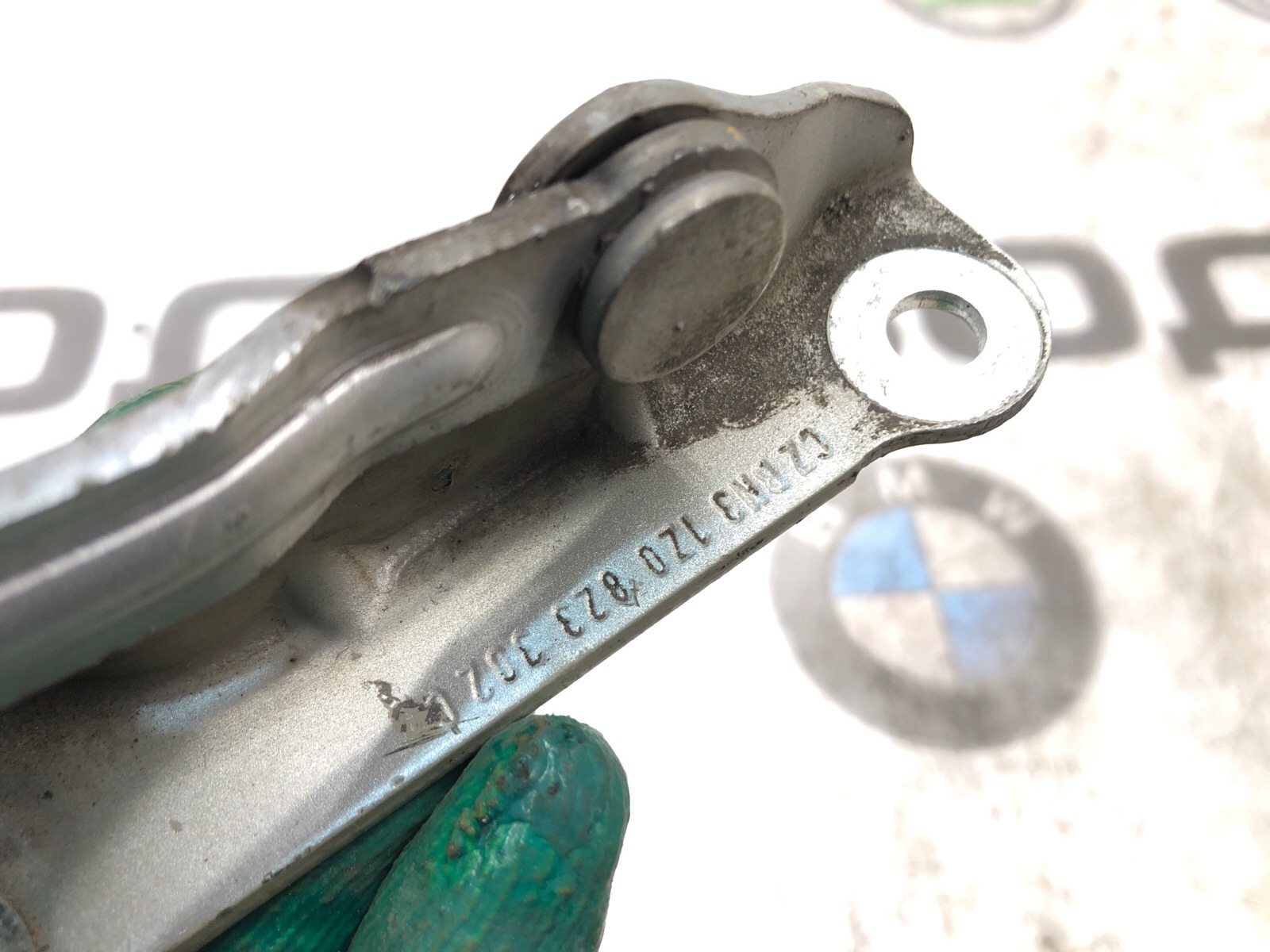 петля капота, 500 рублей, Москва