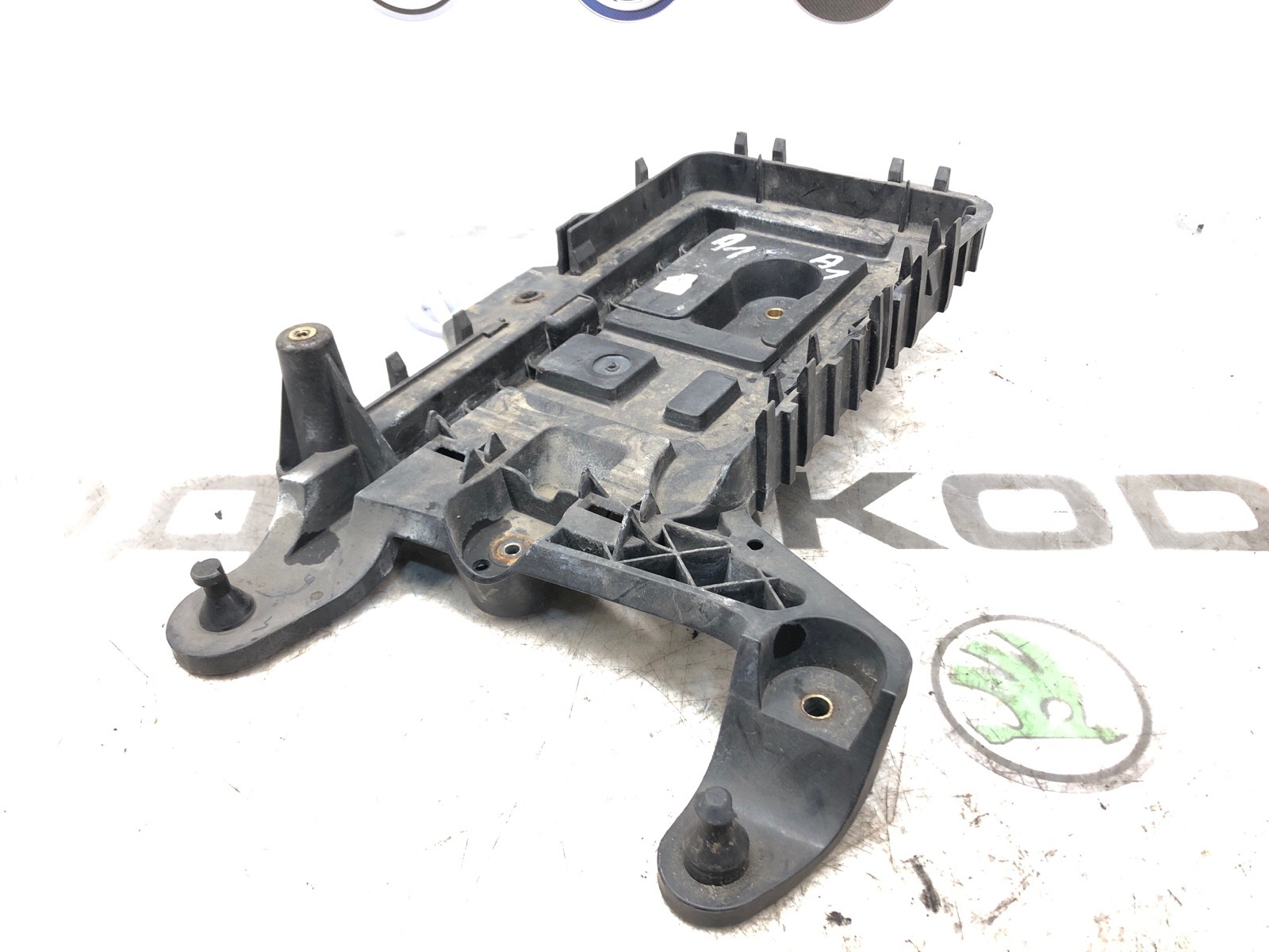 Площадка аккумулятора (АКБ), 1500 рублей, Москва