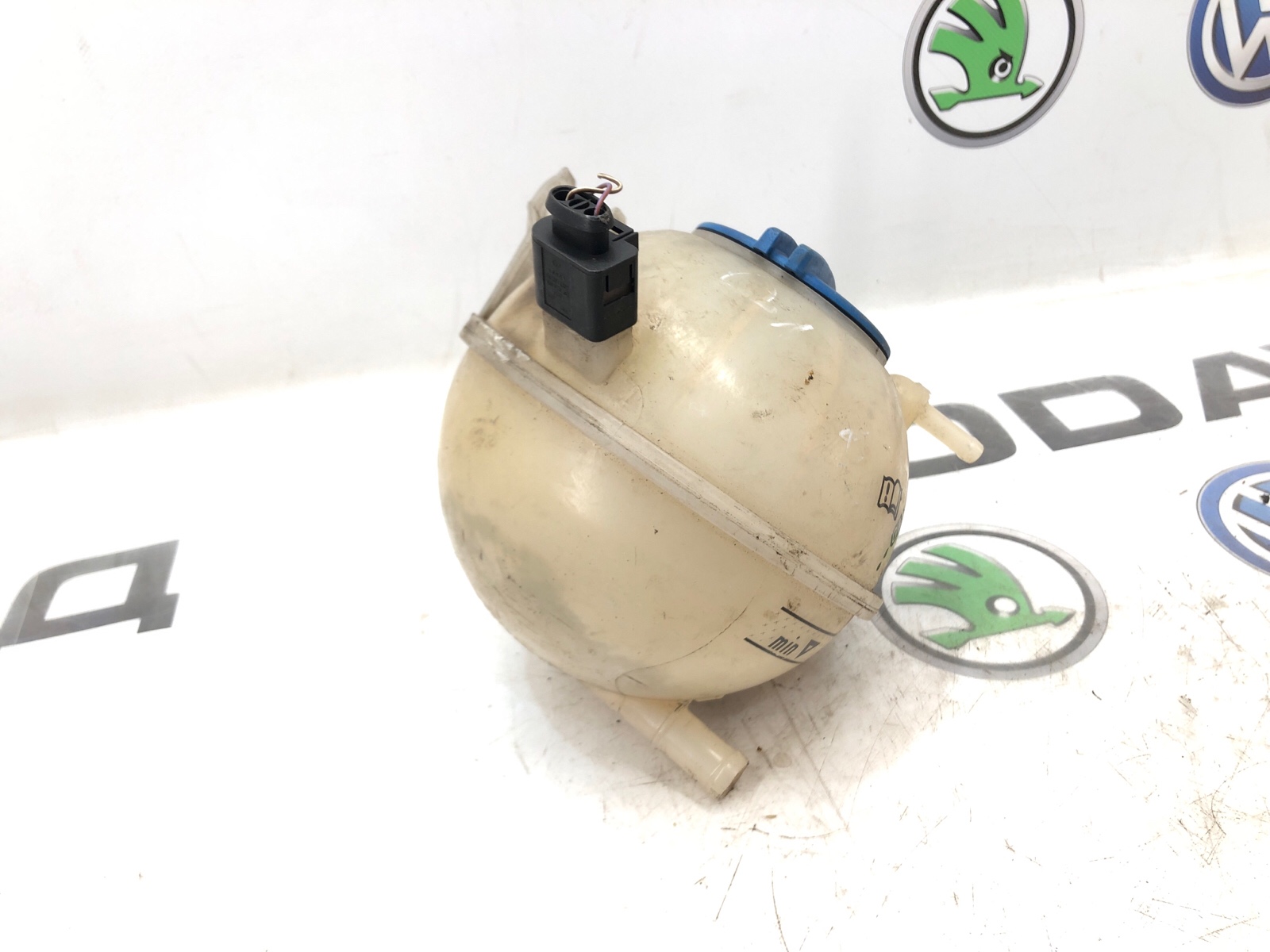 Расширительный бачок, 1000 рублей, Москва