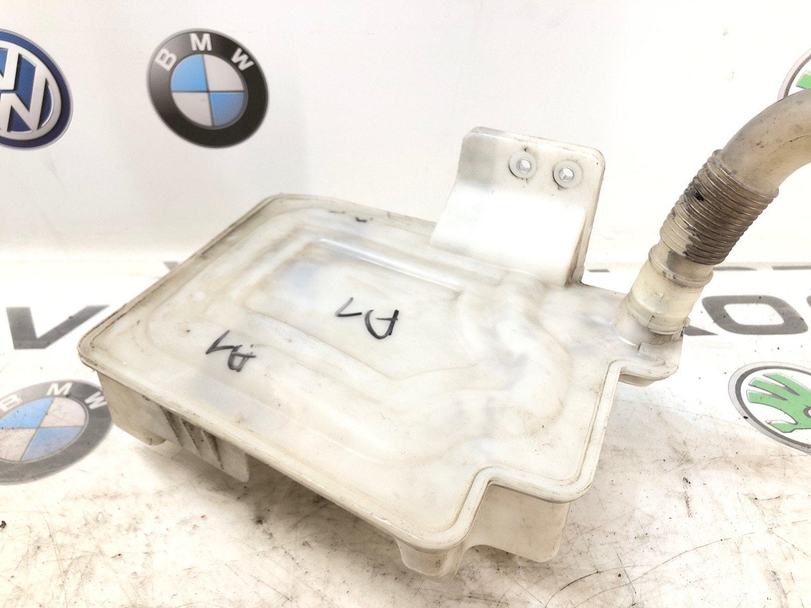 бачок омывателя, 1500 рублей, Москва