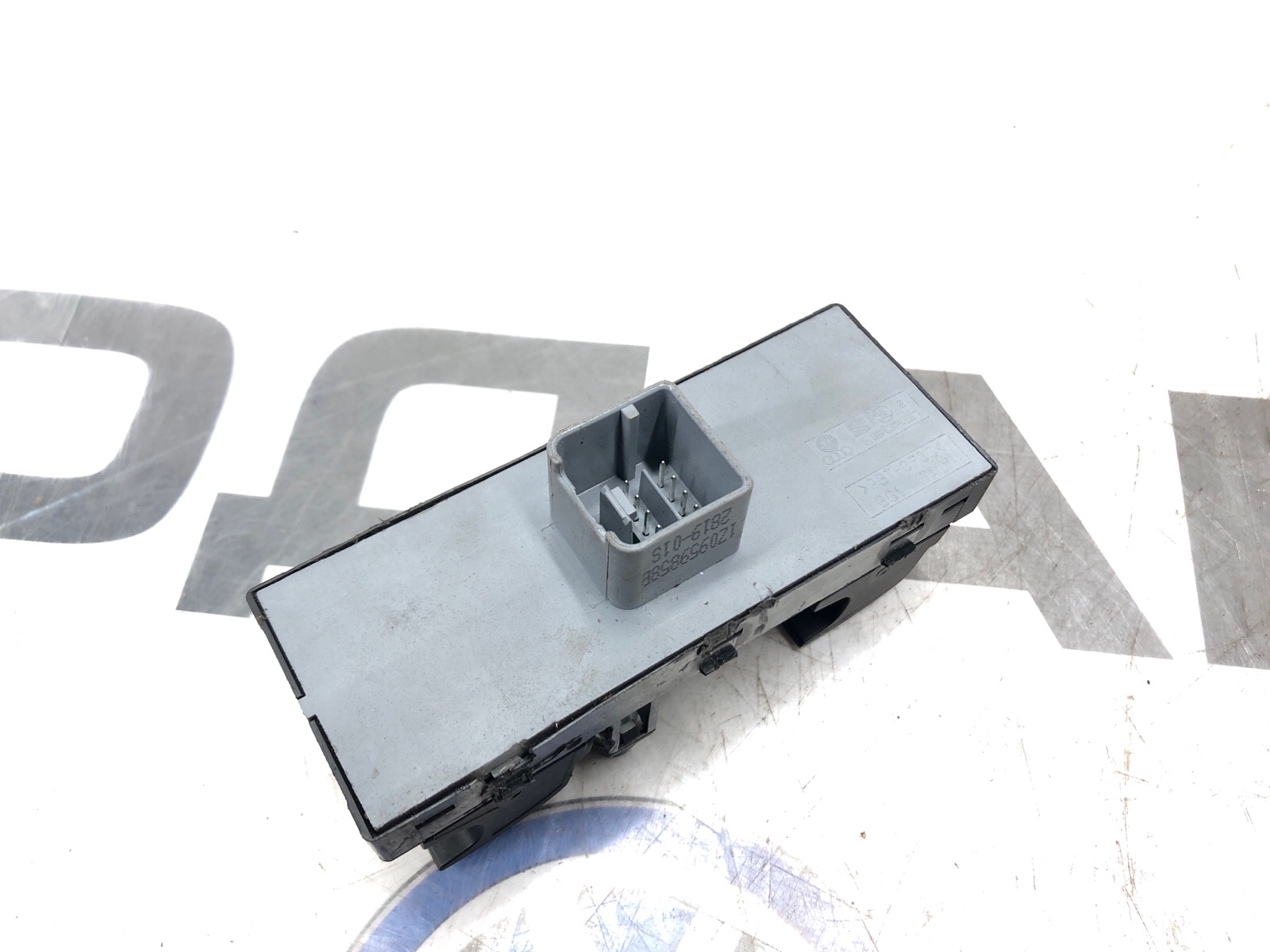 Блок управления стеклоподъемниками, 2000 рублей, Москва