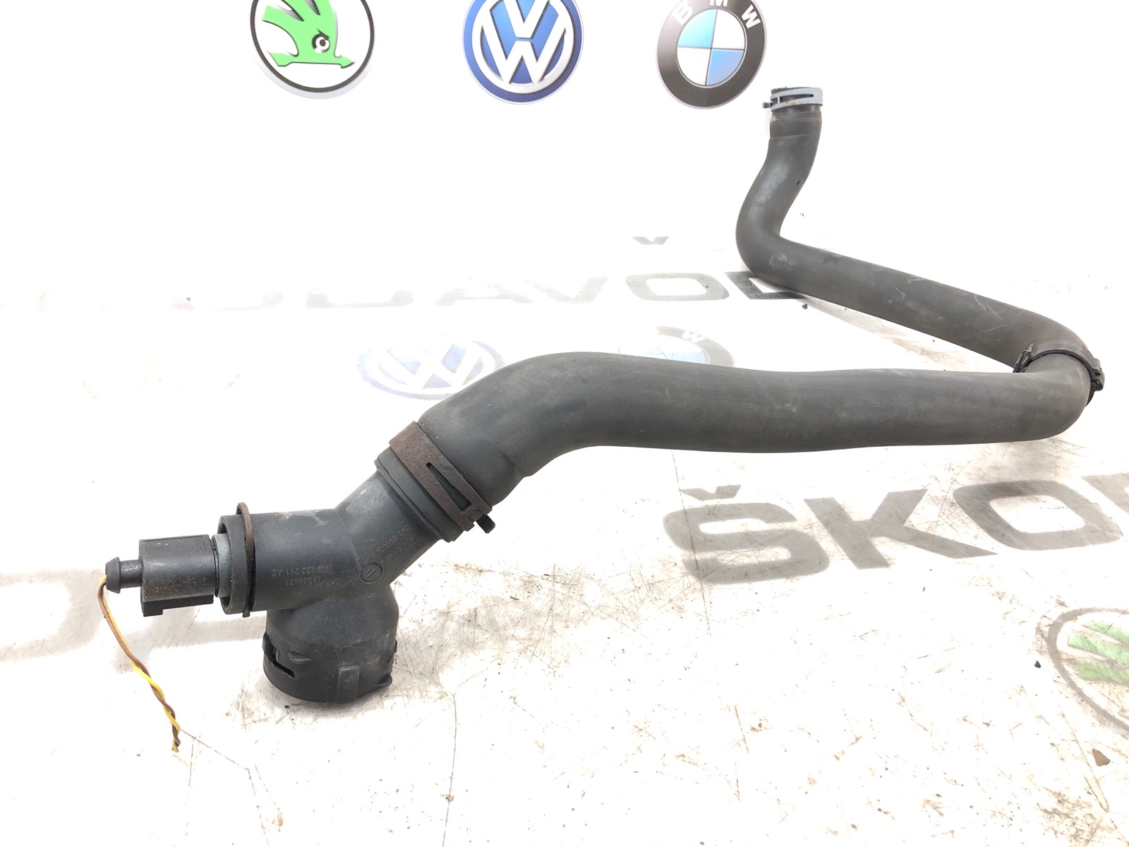 Патрубок радиатора нижний, 2000 рублей, Москва