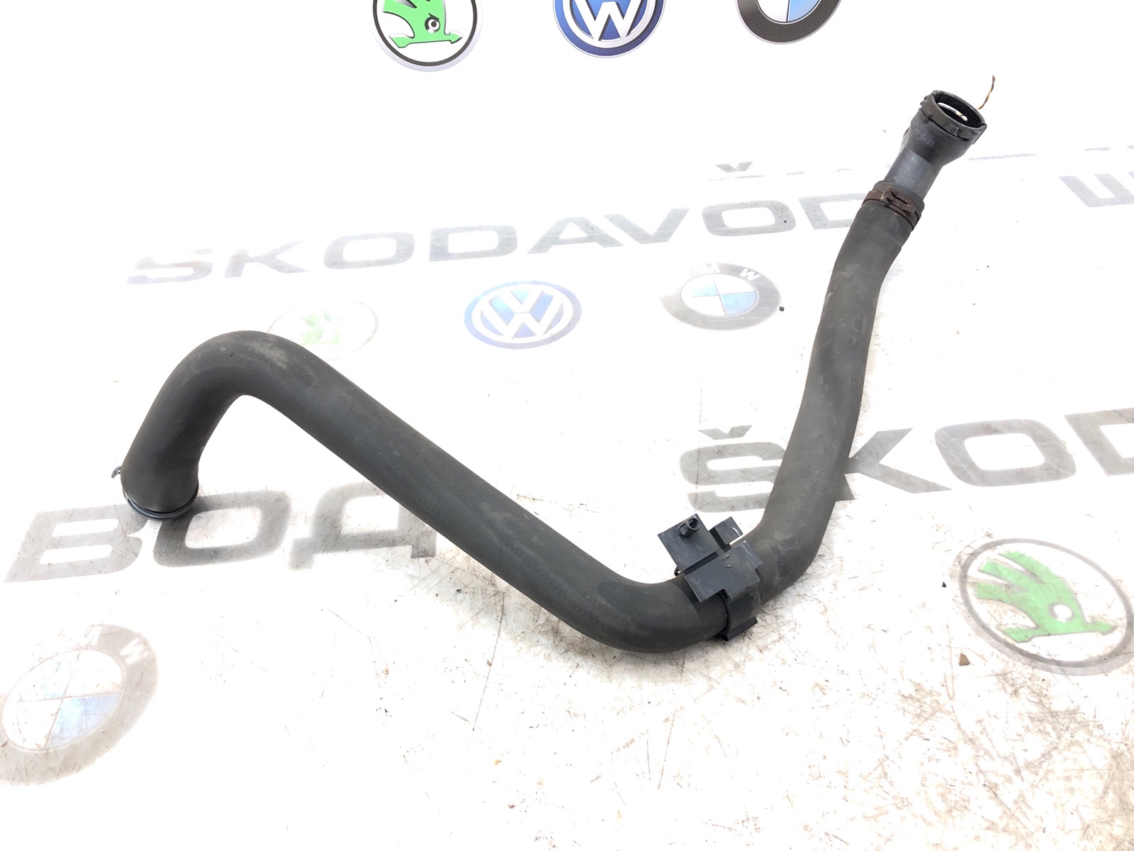 Патрубок радиатора нижний, 2000 рублей, Москва