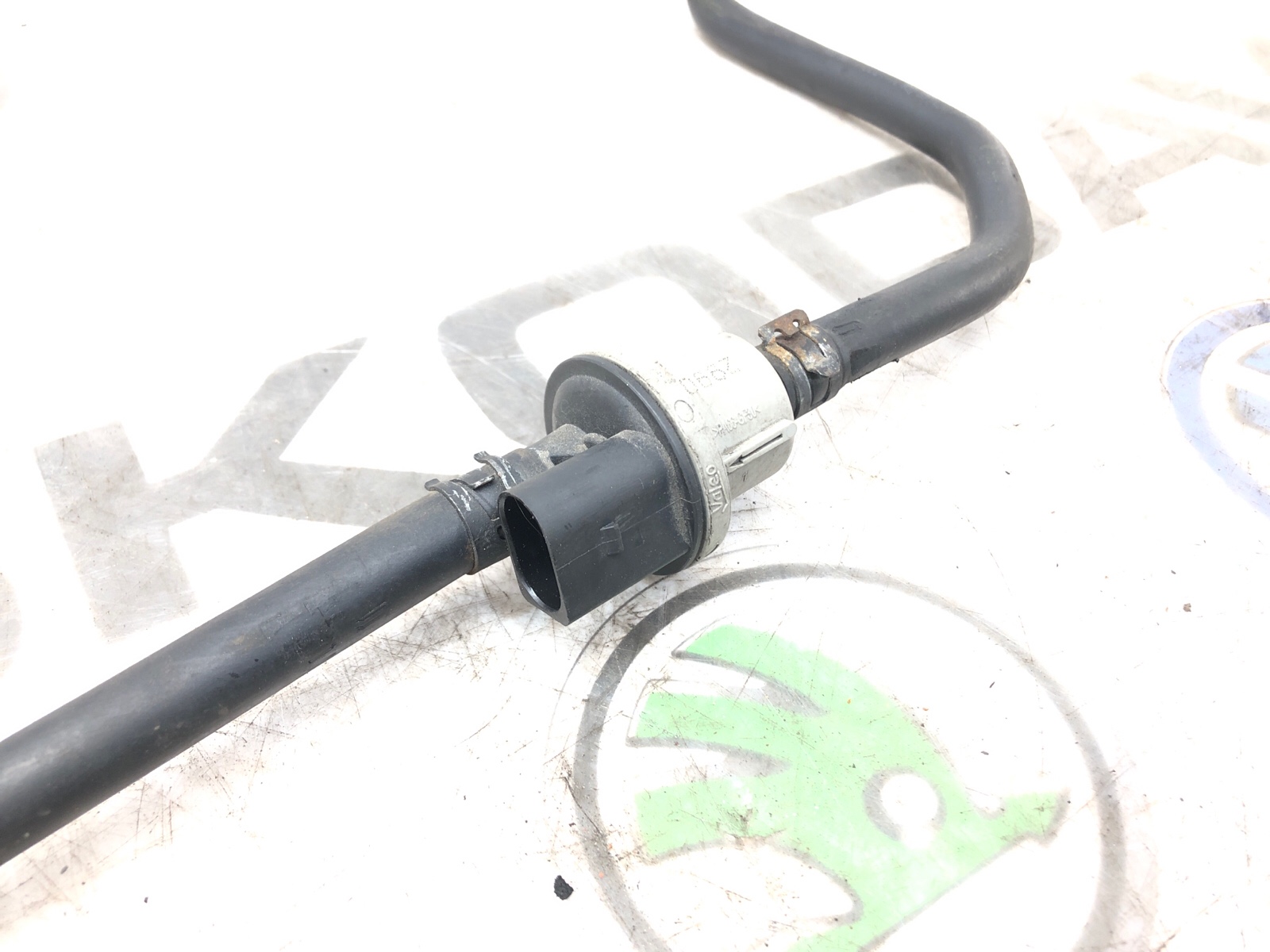 Клапан абсорбера, 1000 рублей, Москва