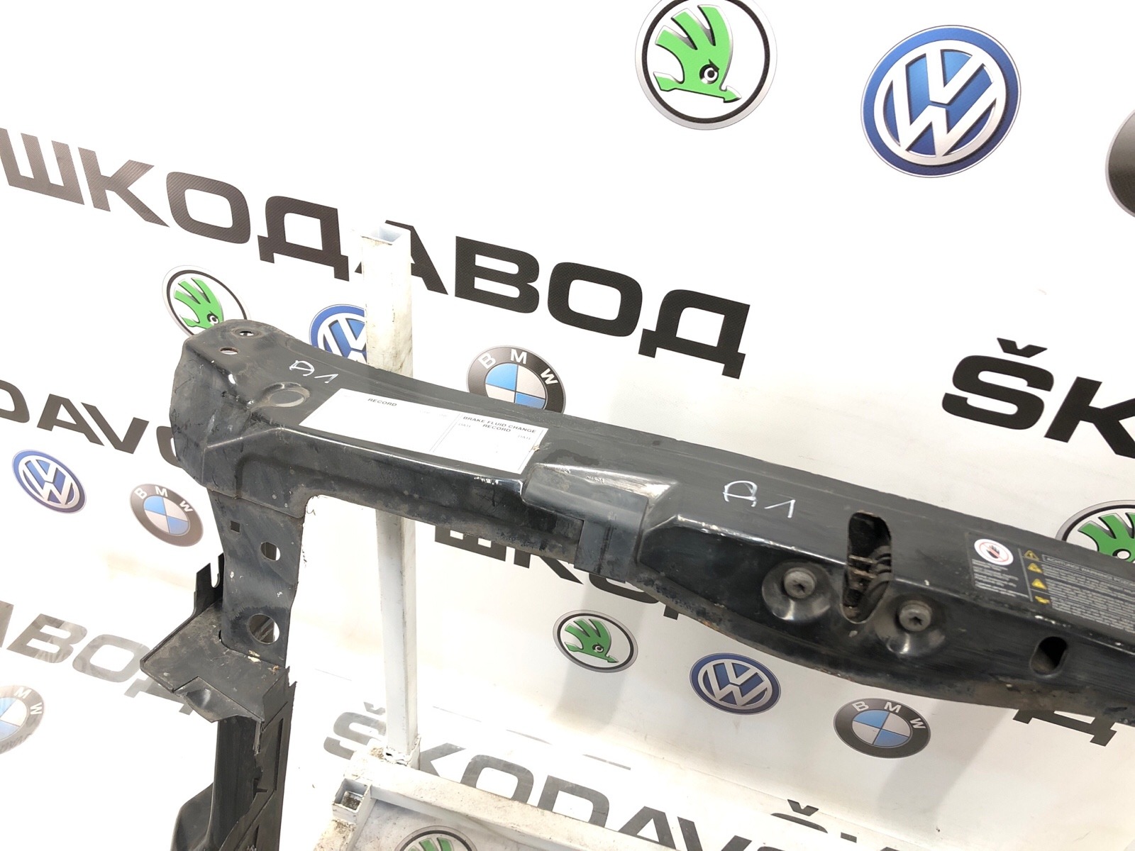 Телевизор Рамка радиатора, 15000 рублей, Москва