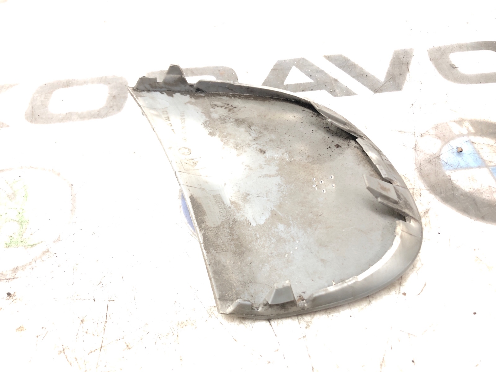 заглушка буксировочного крюка, 2000 рублей, Москва