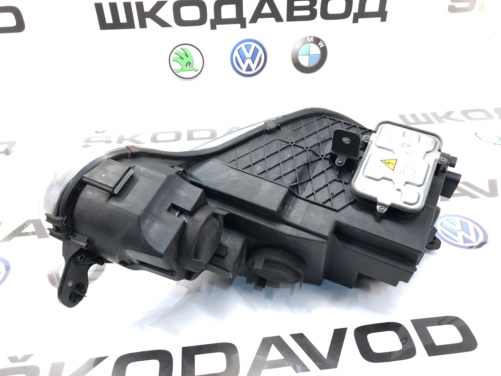 Фара ксенон, 55000 рублей, Москва